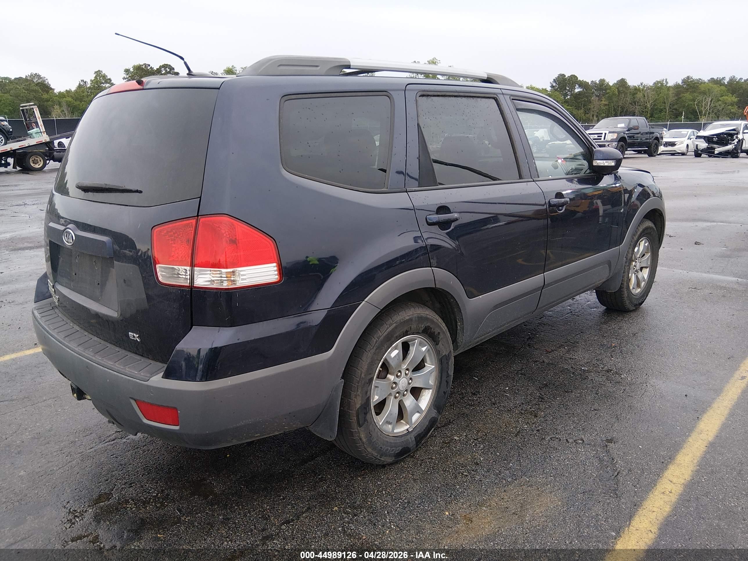 KIA BORREGO image 4