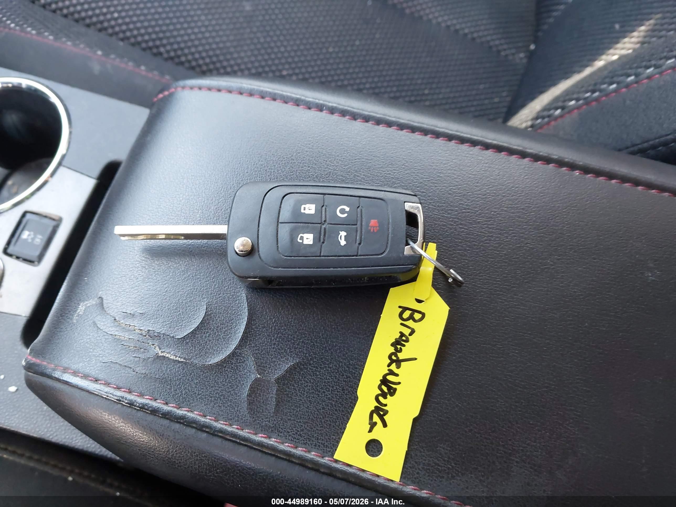 CHEVROLET EQUINOX image 11