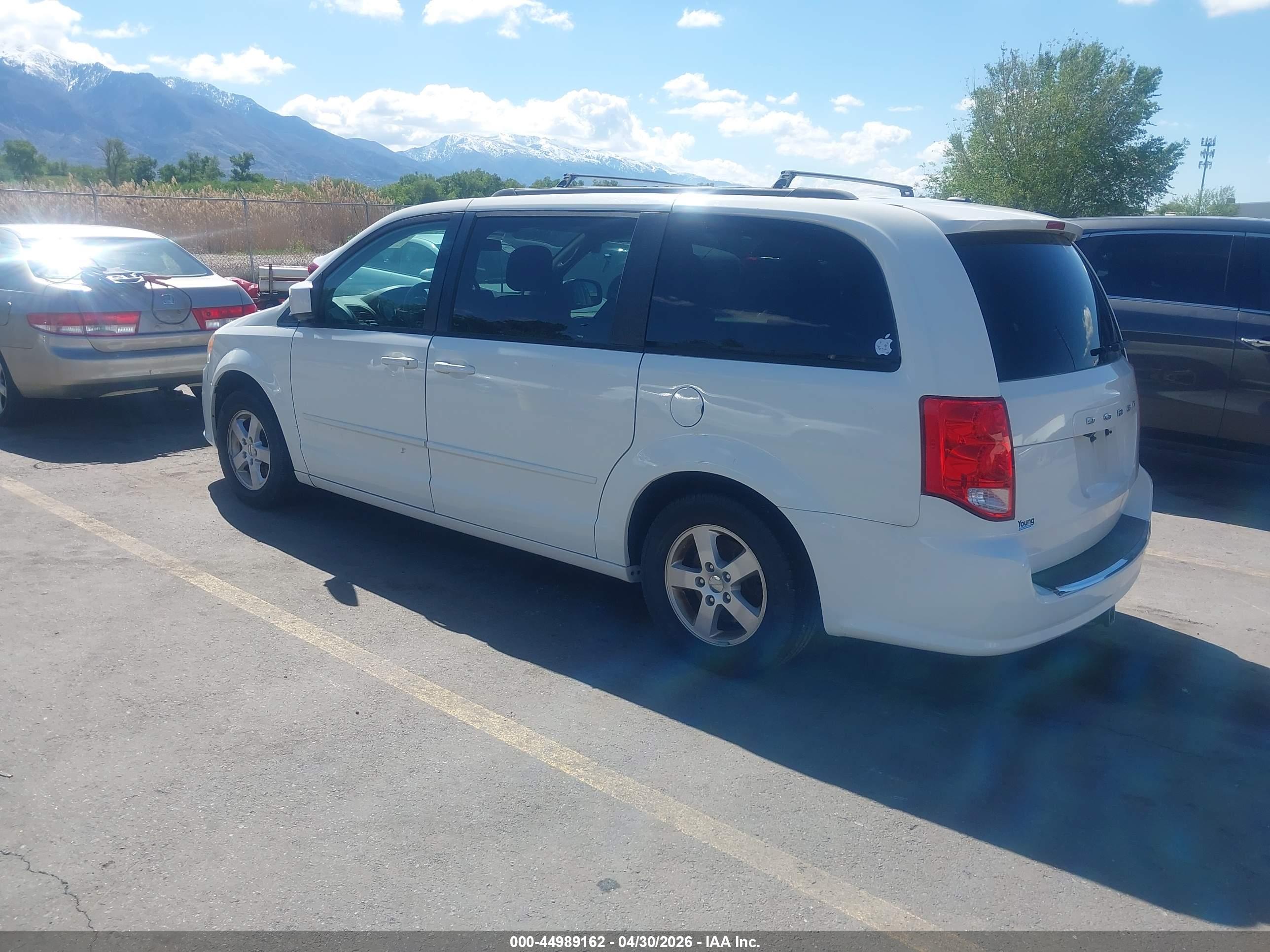 DODGE GRAND image 3