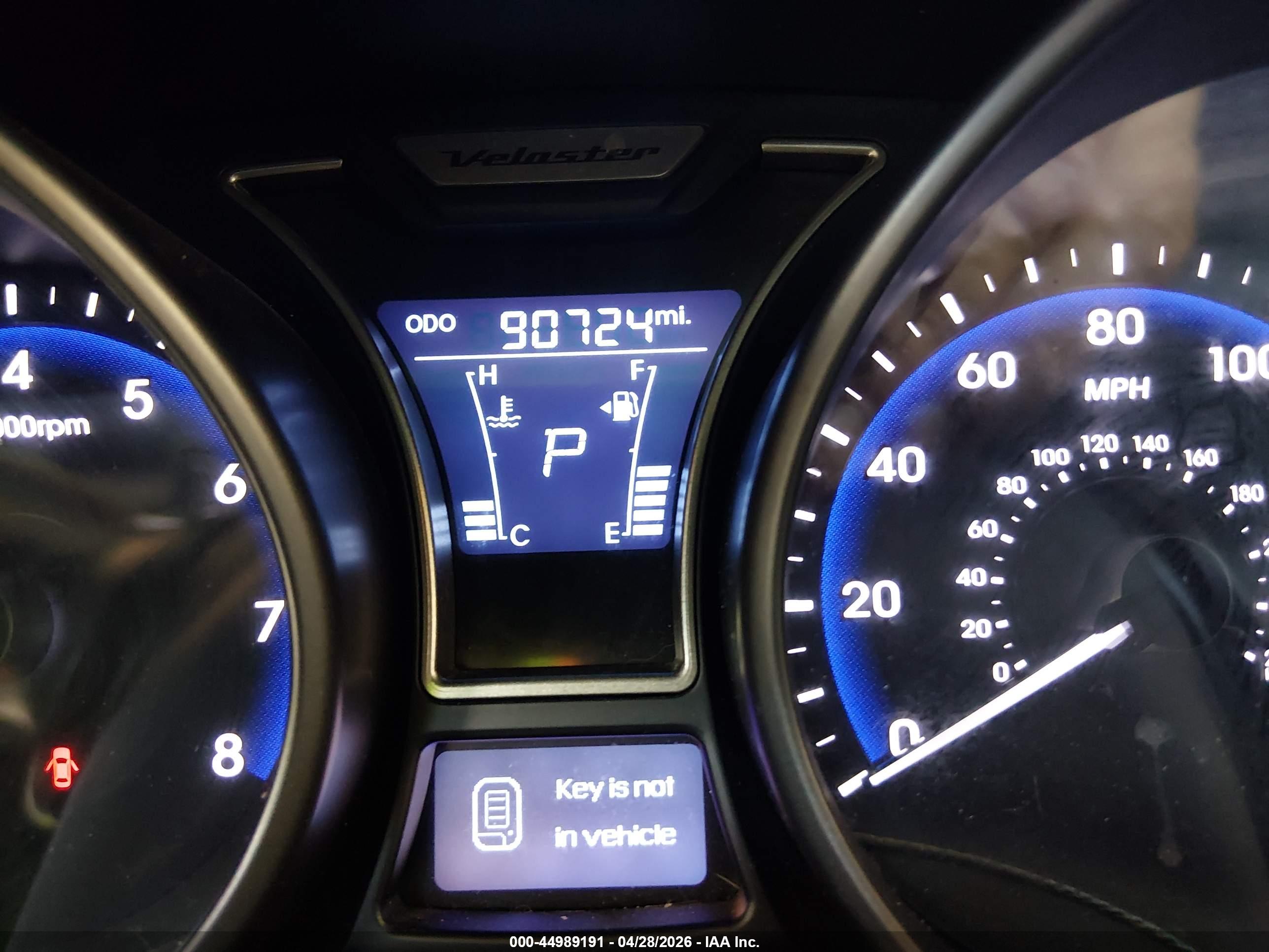 HYUNDAI VELOSTER image 7