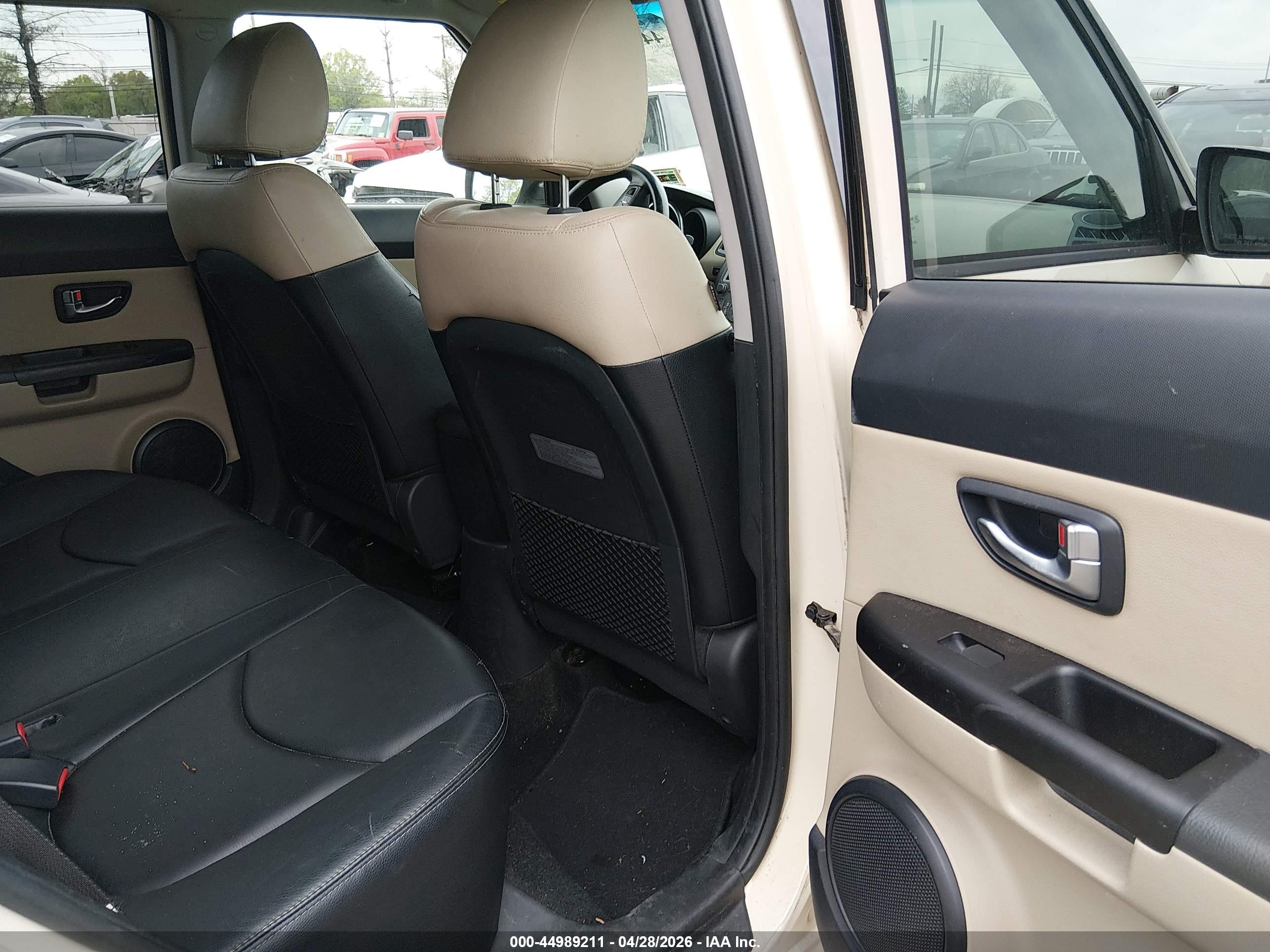 KIA SOUL image 8