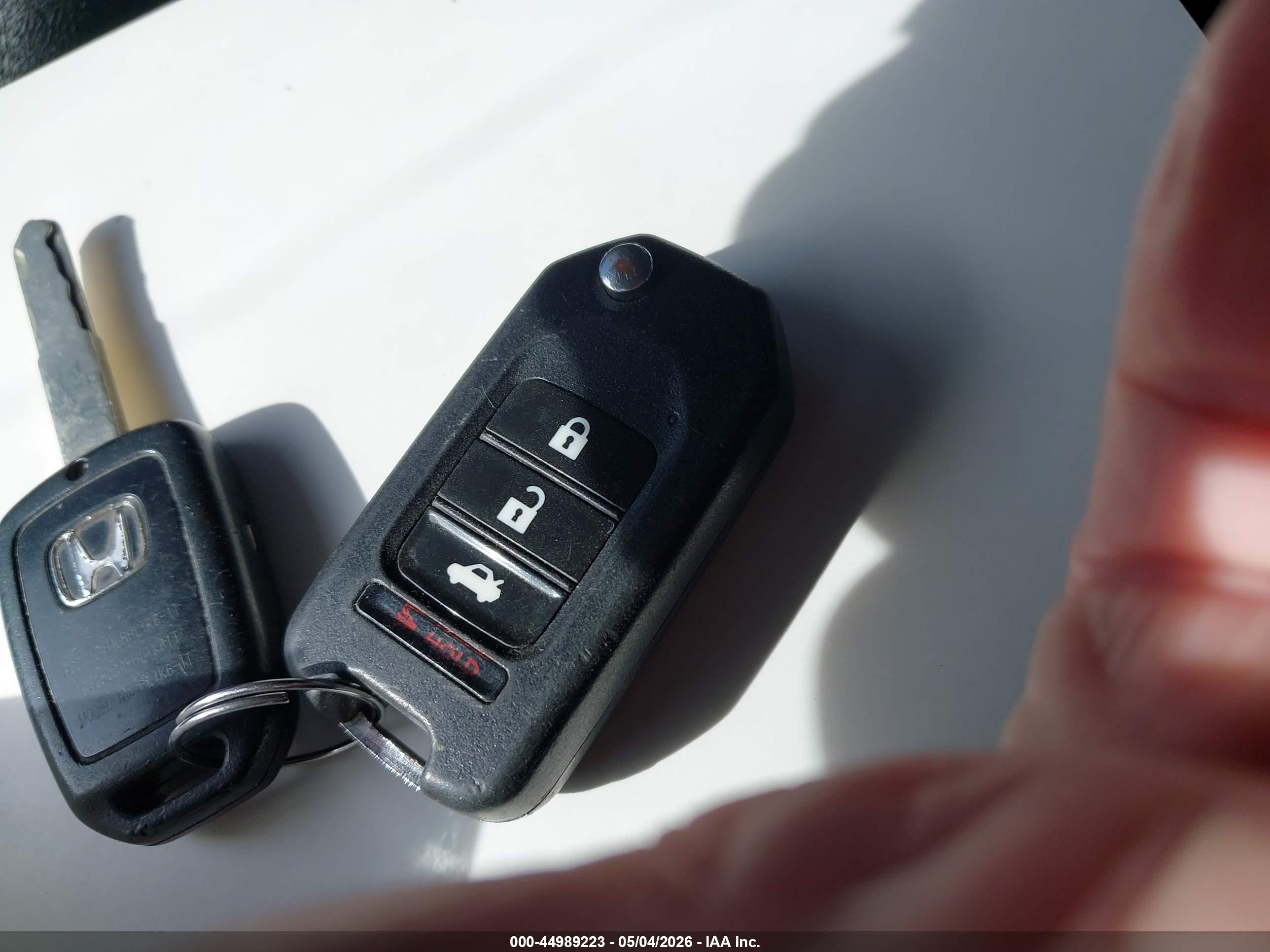 HONDA ACCORD image 11