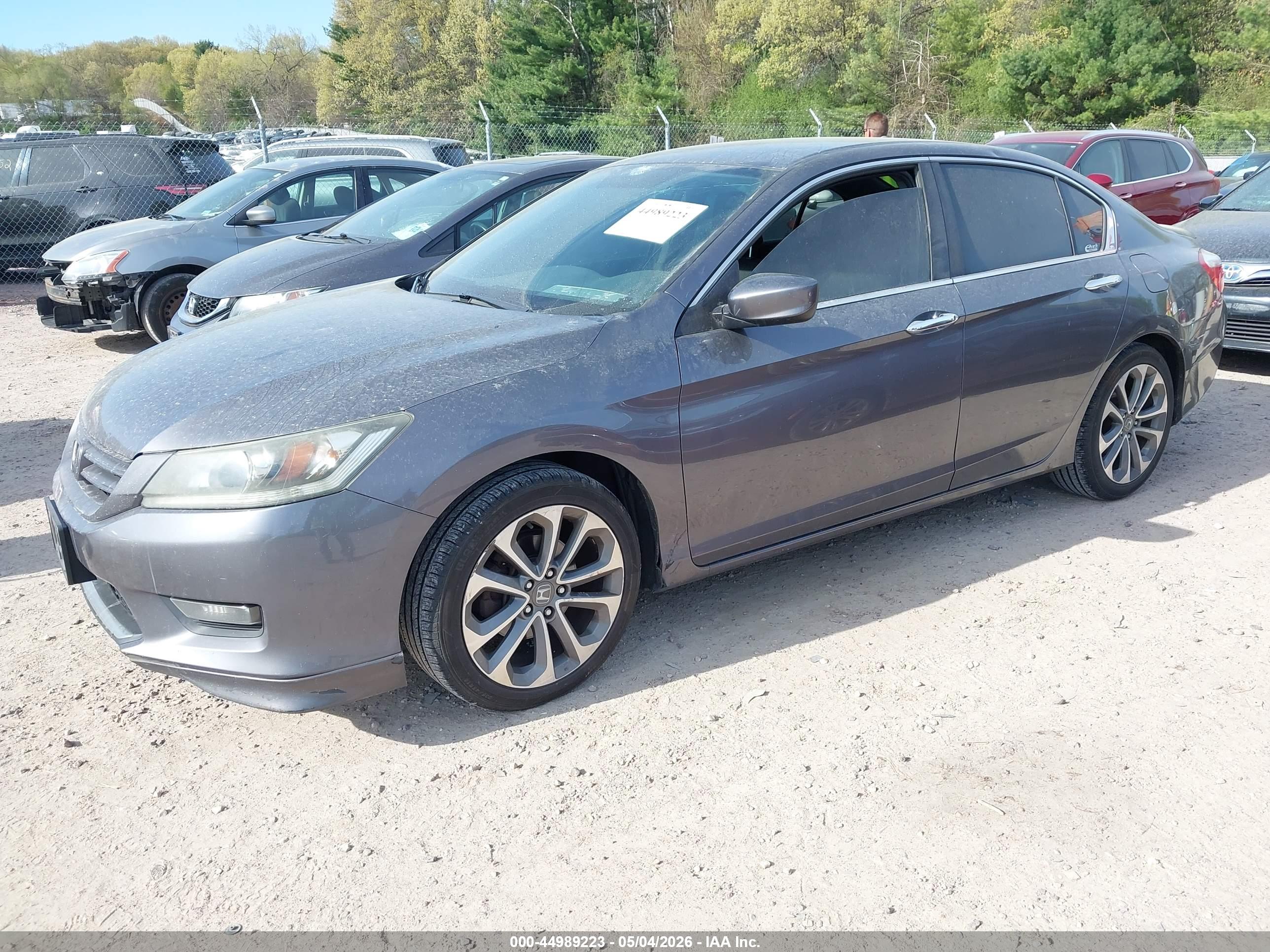 HONDA ACCORD image 2