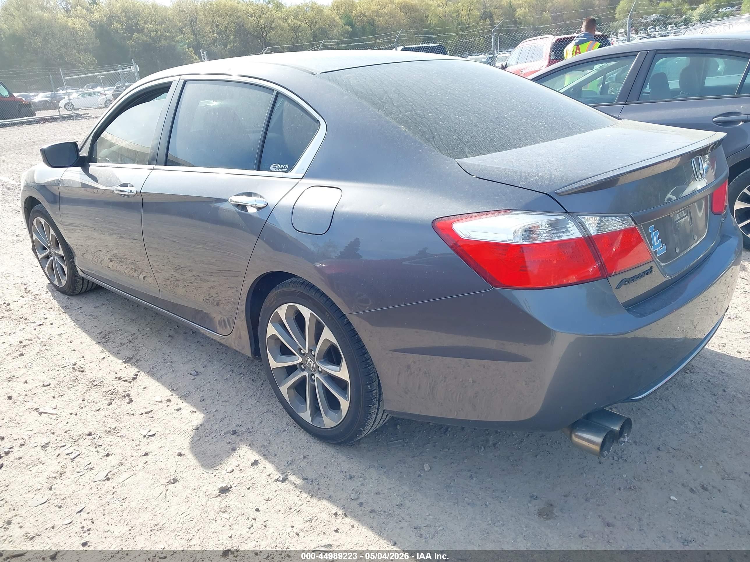 HONDA ACCORD image 3