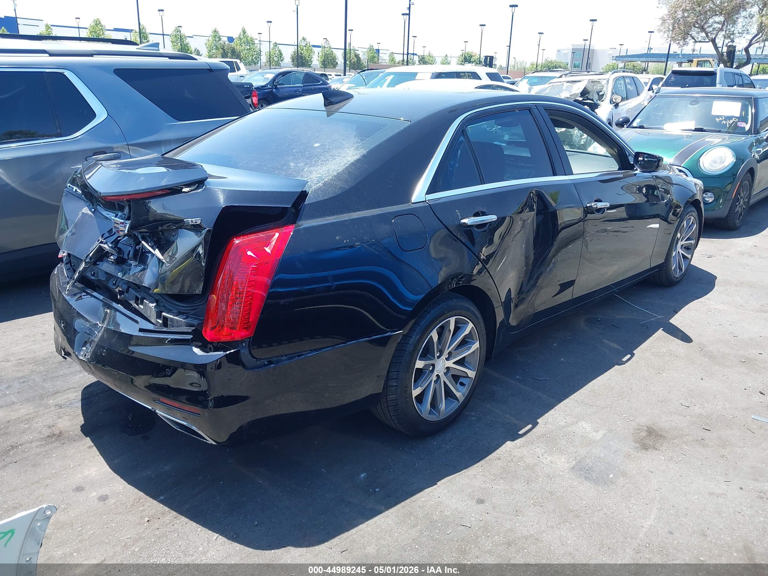 CADILLAC CTS image 4