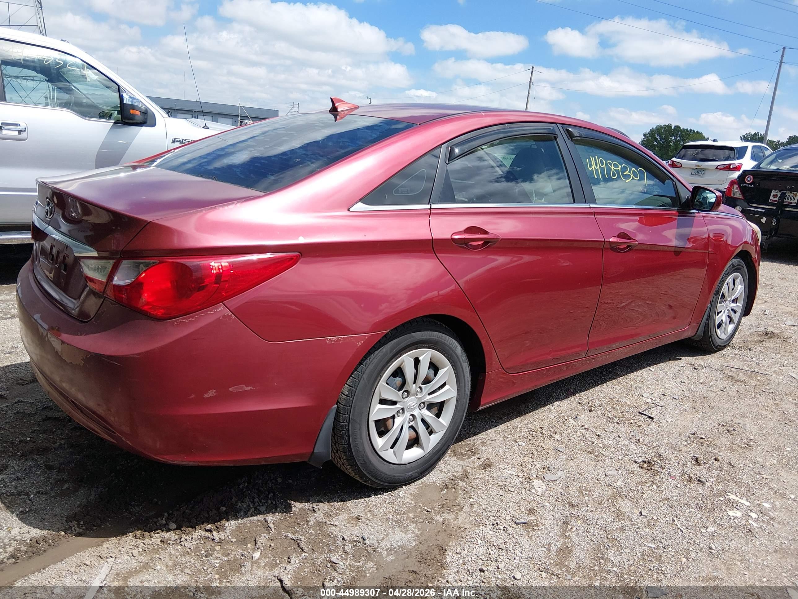HYUNDAI SONATA image 4