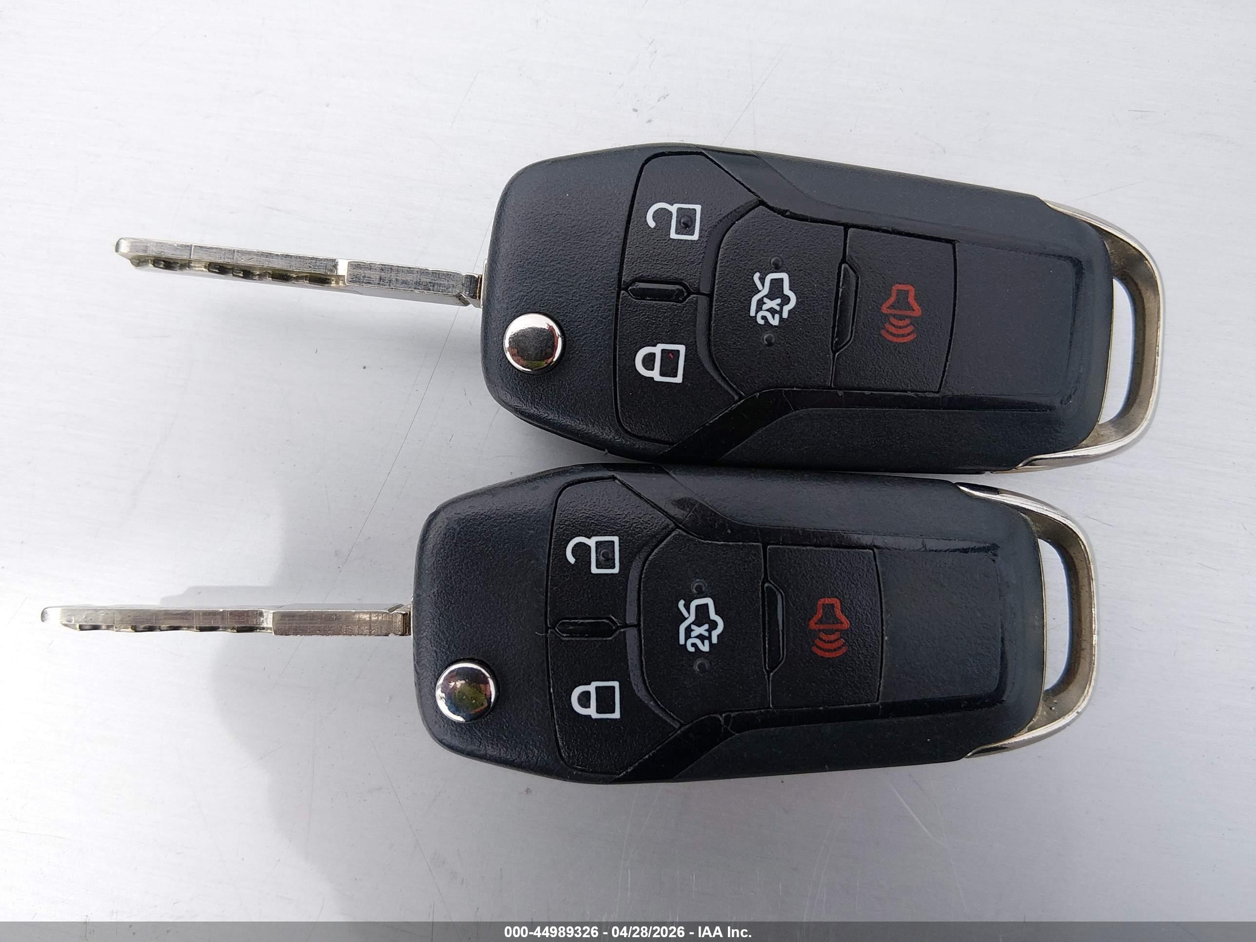 FORD FUSION image 11