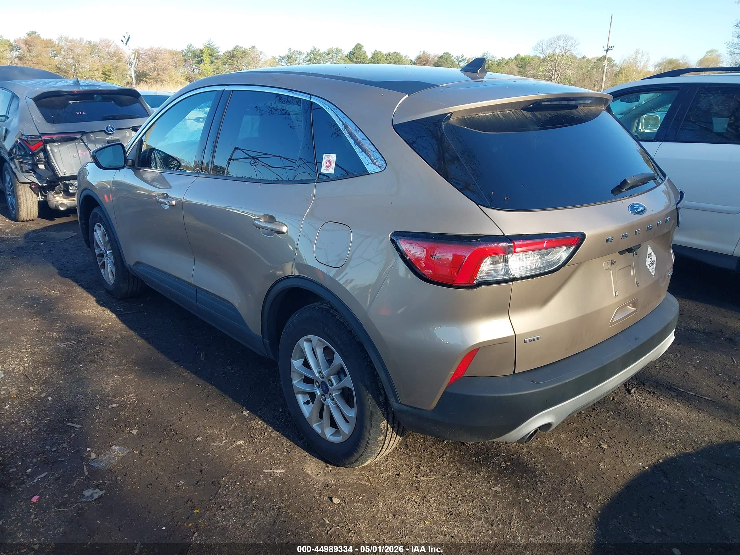 FORD ESCAPE image 3