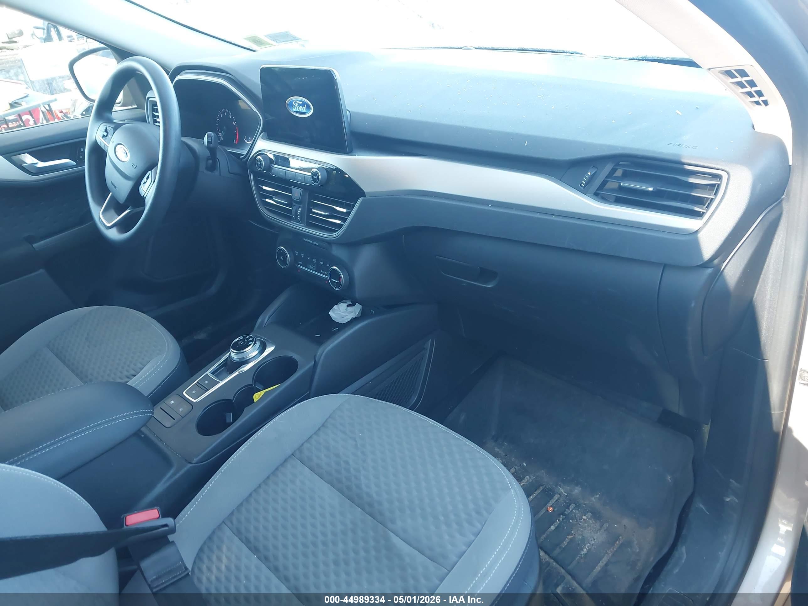 FORD ESCAPE image 5