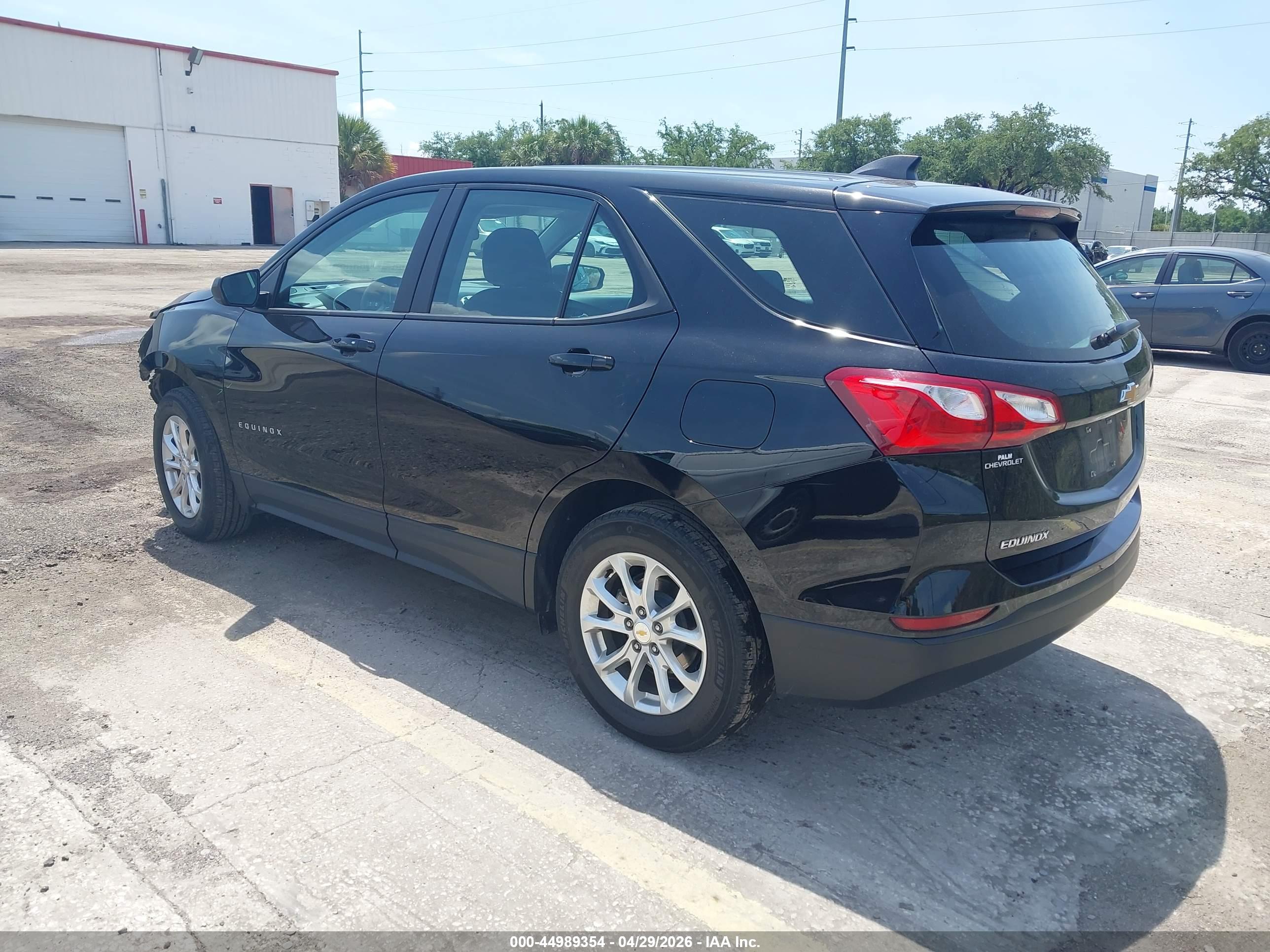 CHEVROLET EQUINOX image 3