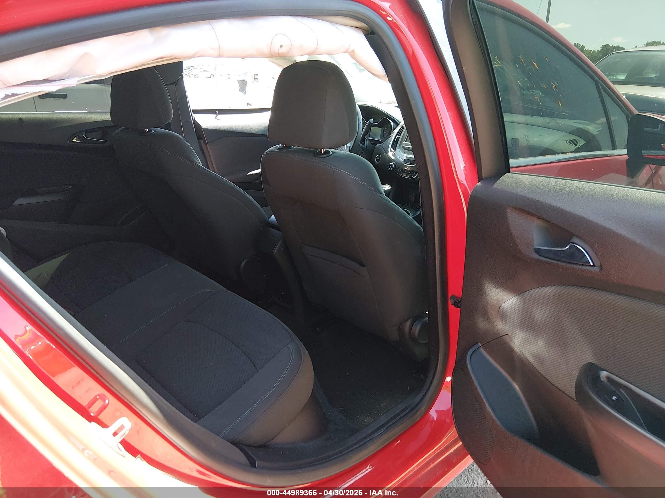 CHEVROLET CRUZE image 8