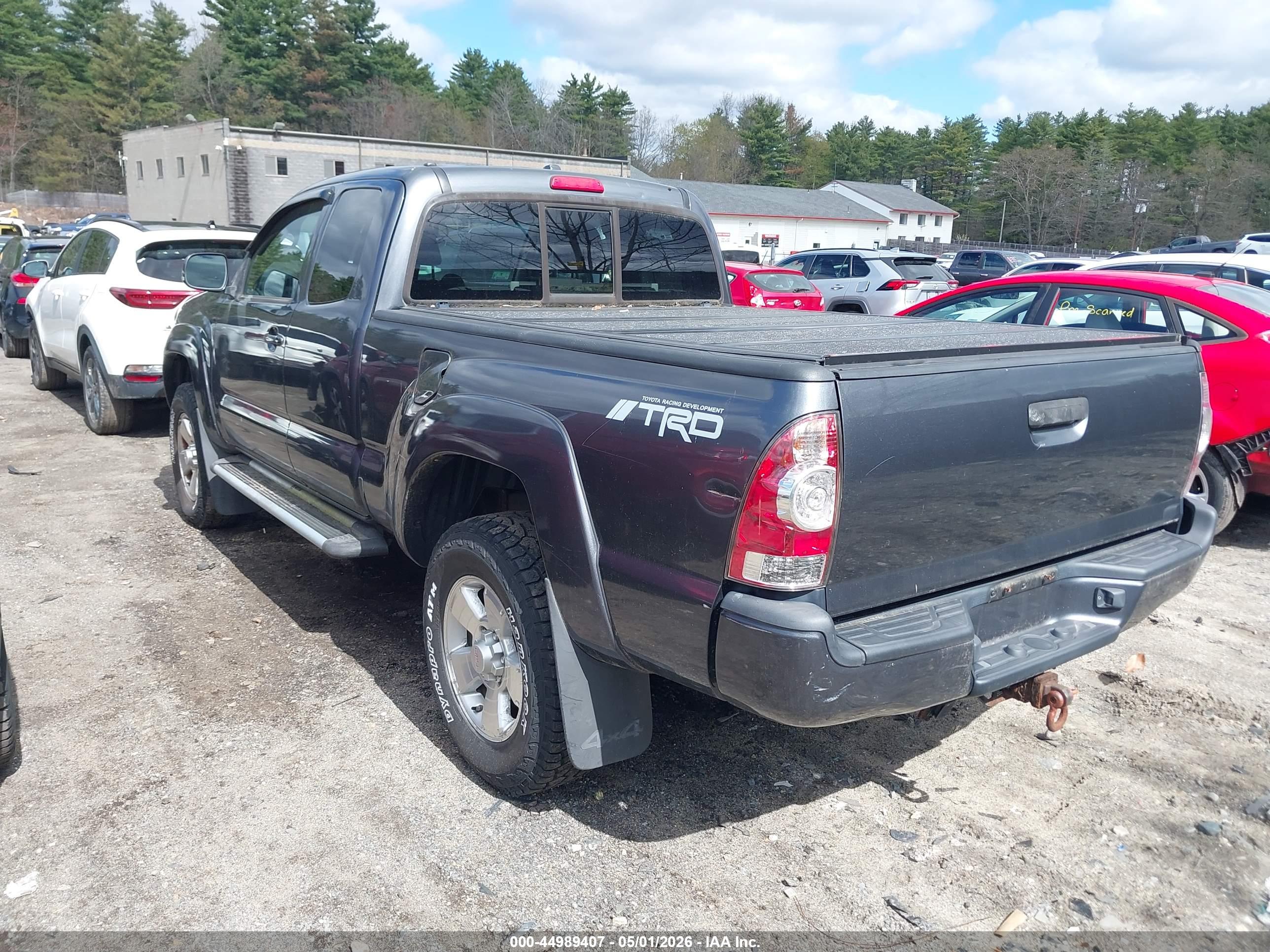 TOYOTA TACOMA image 3