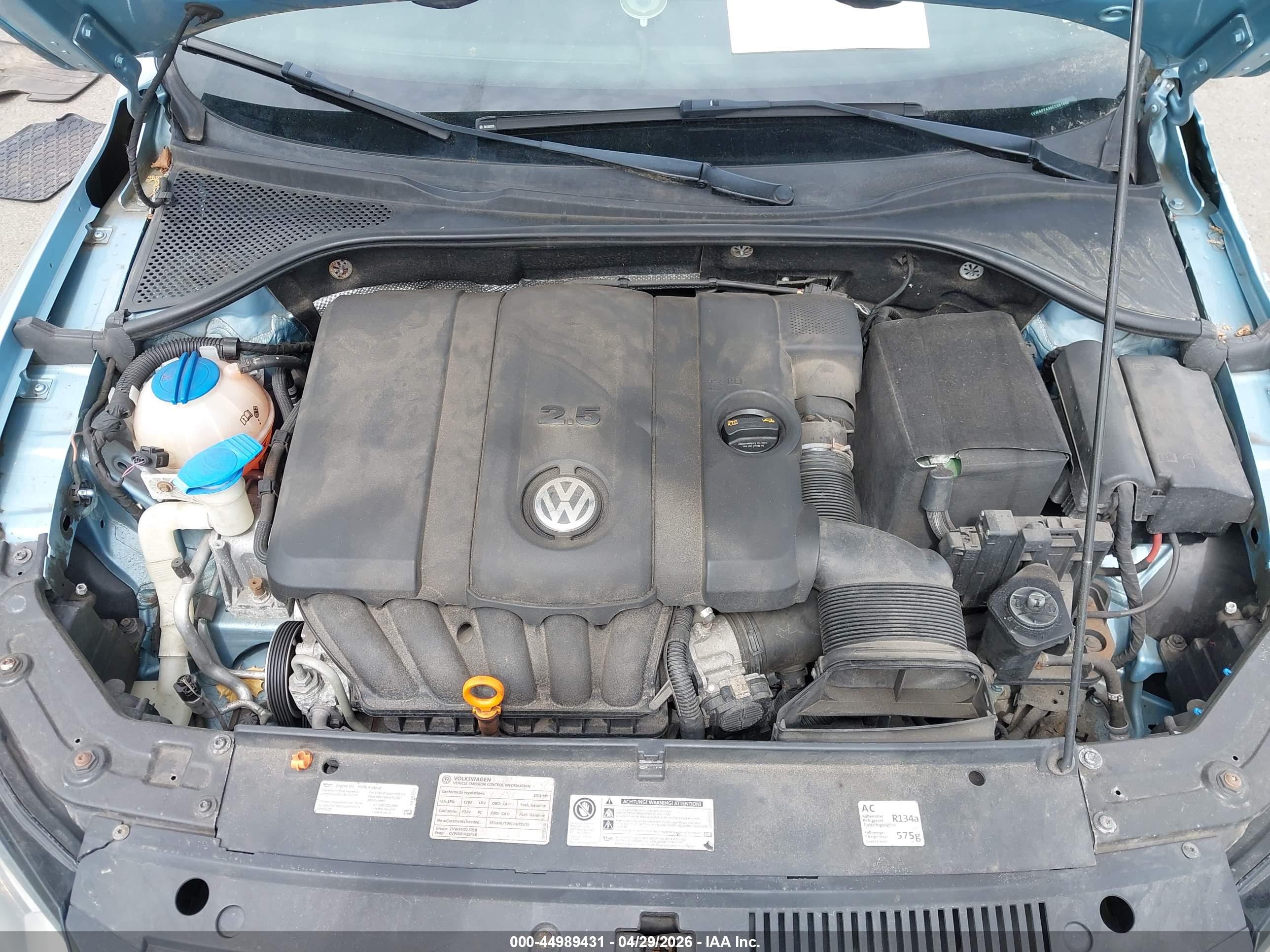 VOLKSWAGEN PASSAT image 10