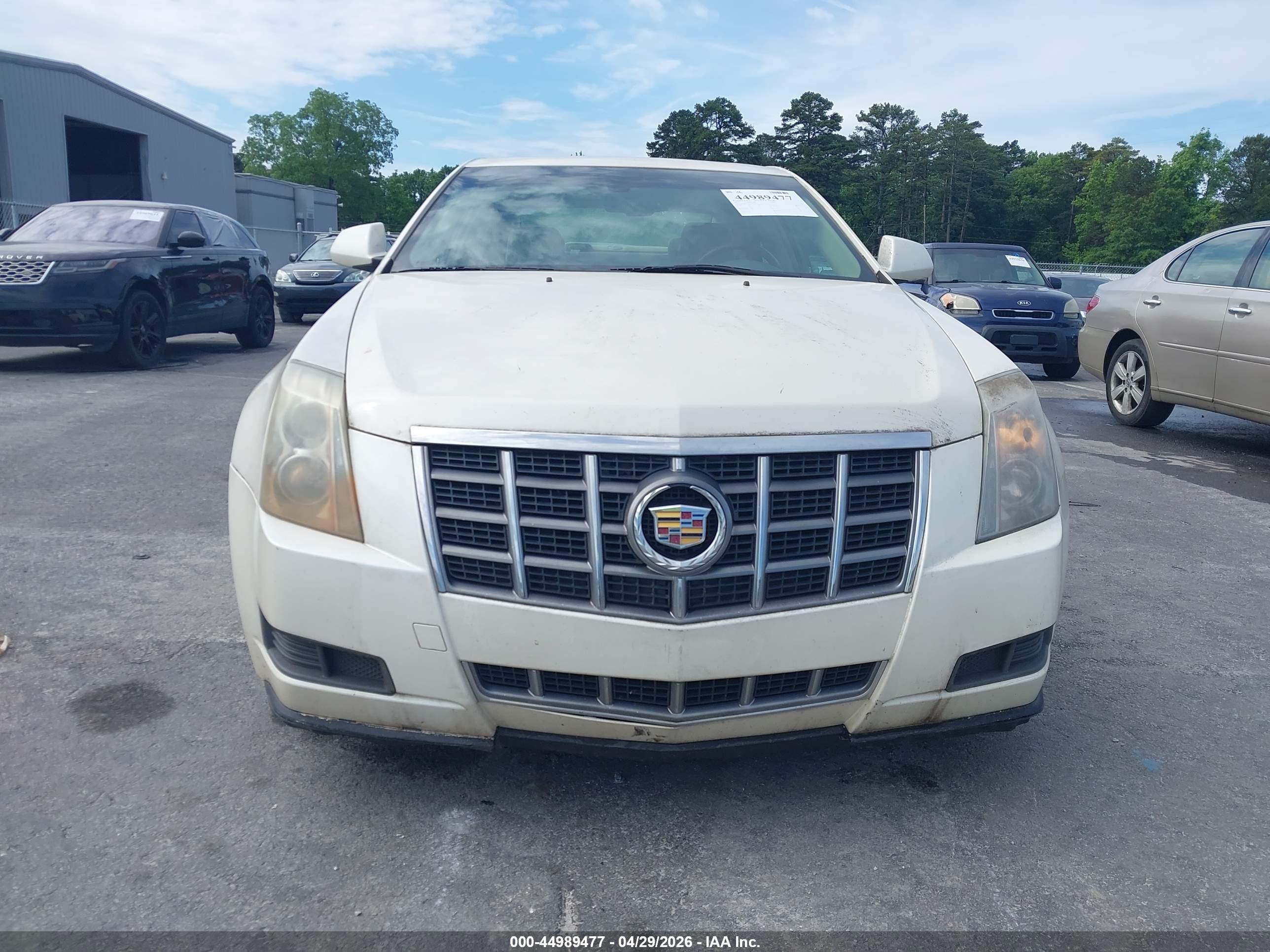 CADILLAC CTS image 6