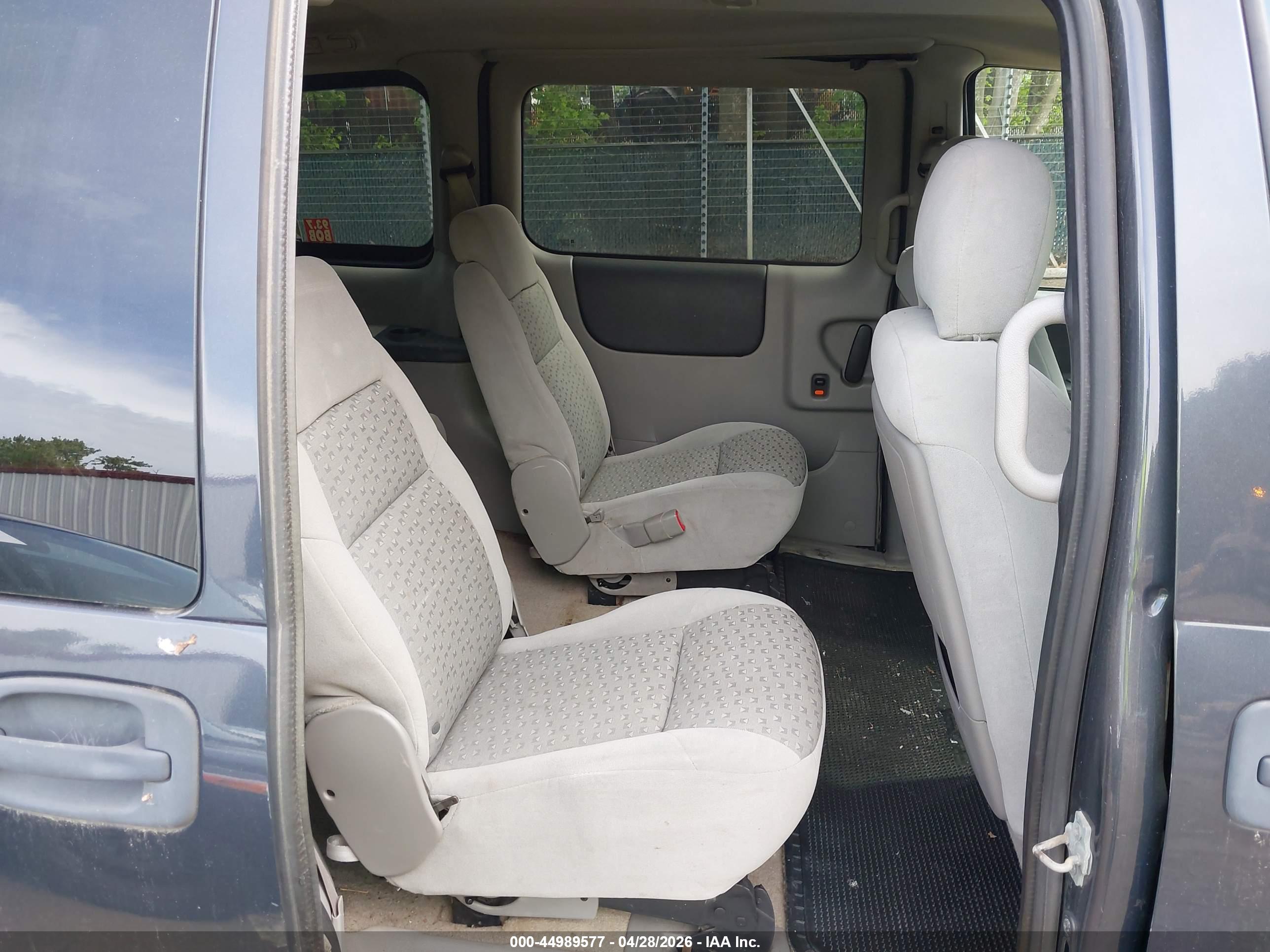 CHEVROLET UPLANDER image 8