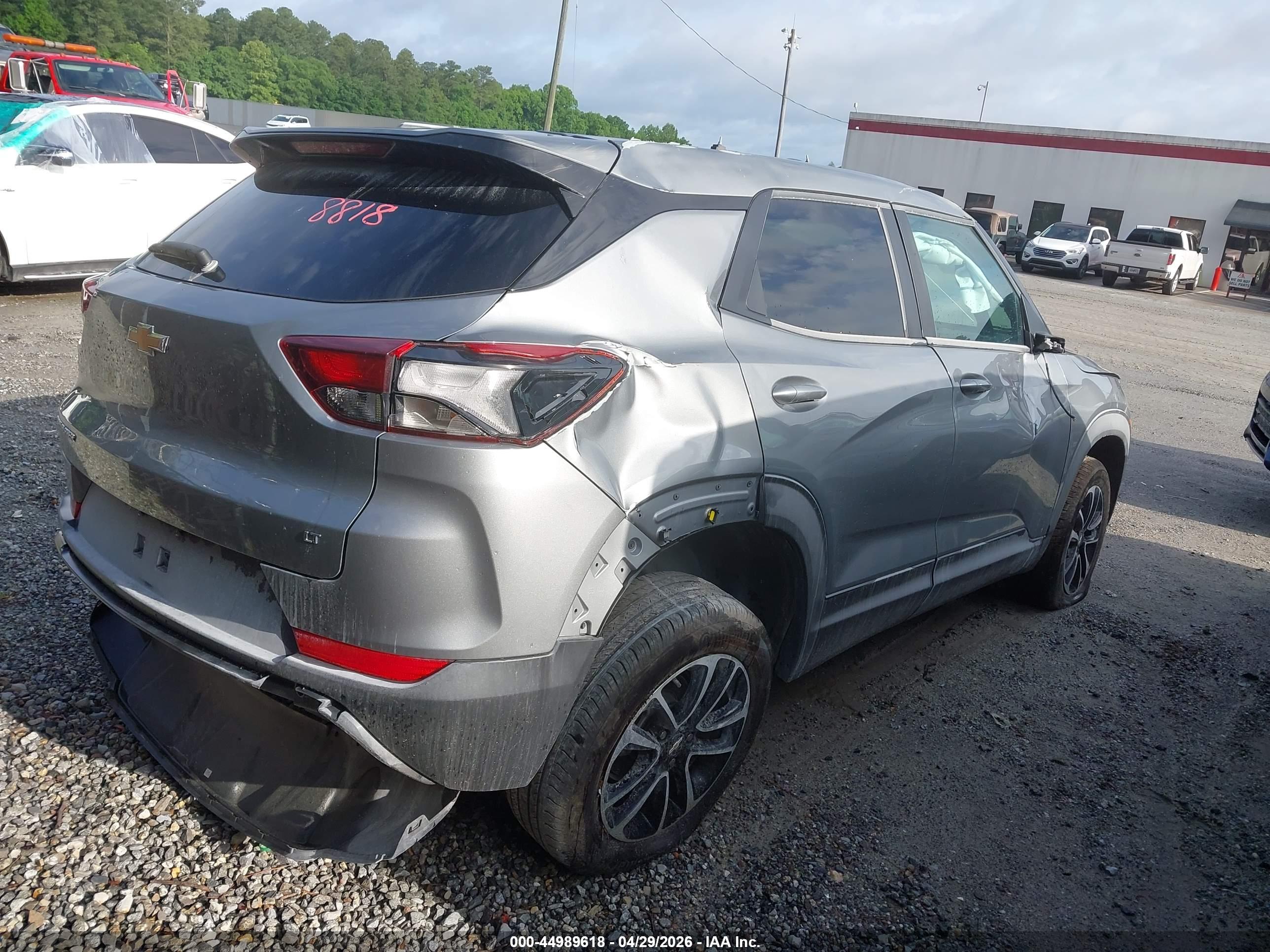 CHEVROLET TRAILBLAZER image 4