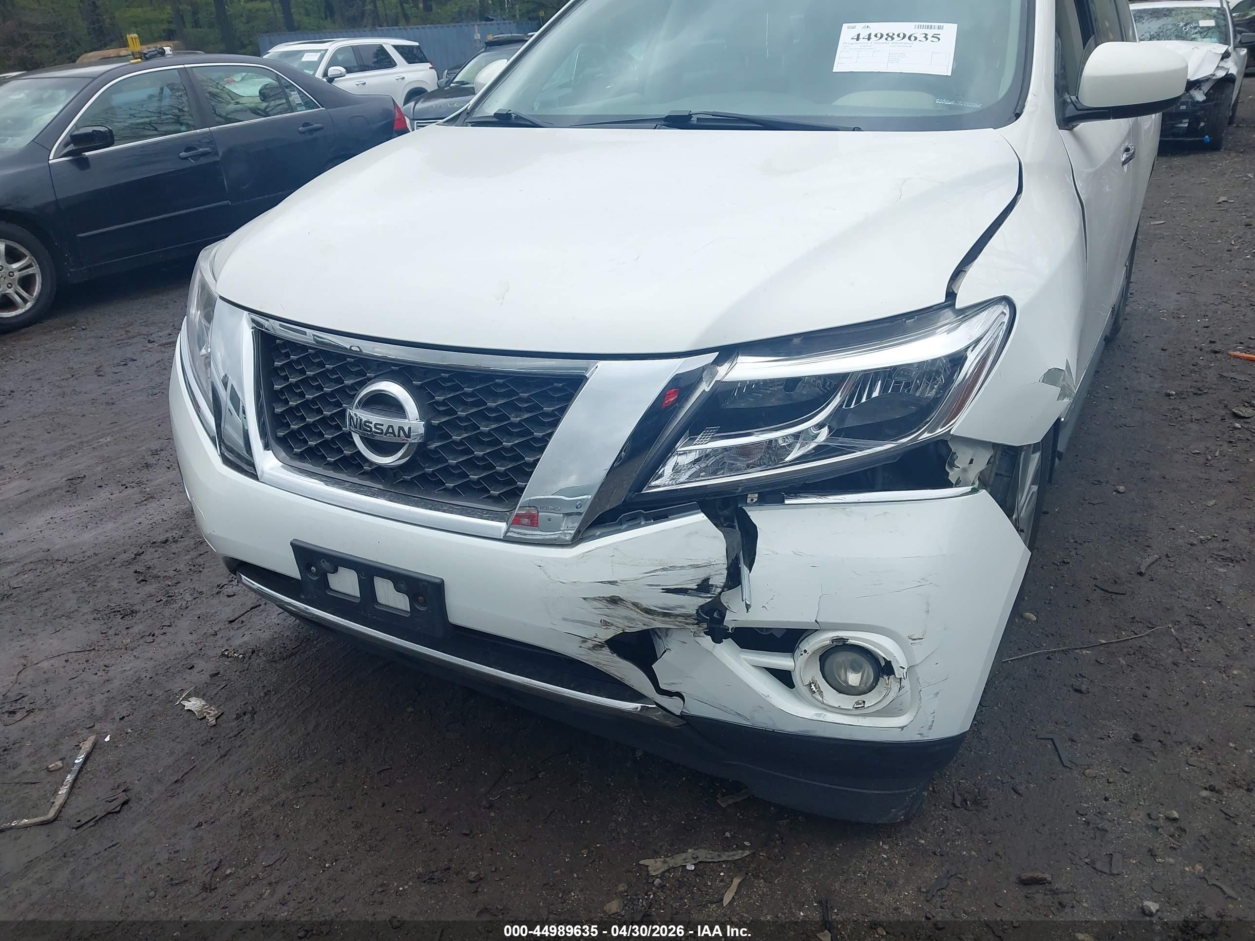 NISSAN PATHFINDER image 6