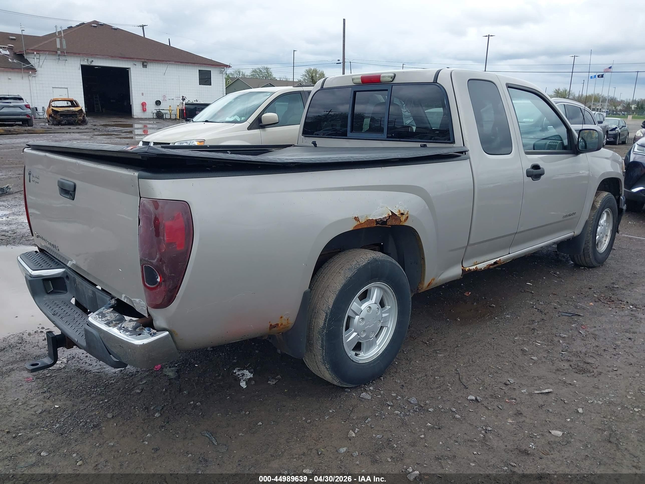 CHEVROLET COLORADO image 4
