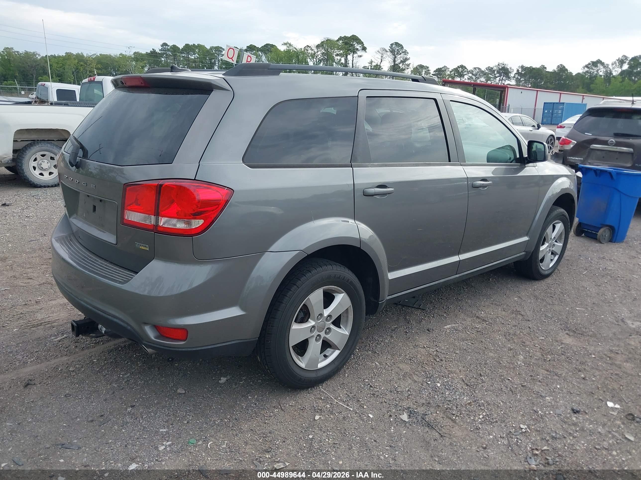 DODGE JOURNEY image 4
