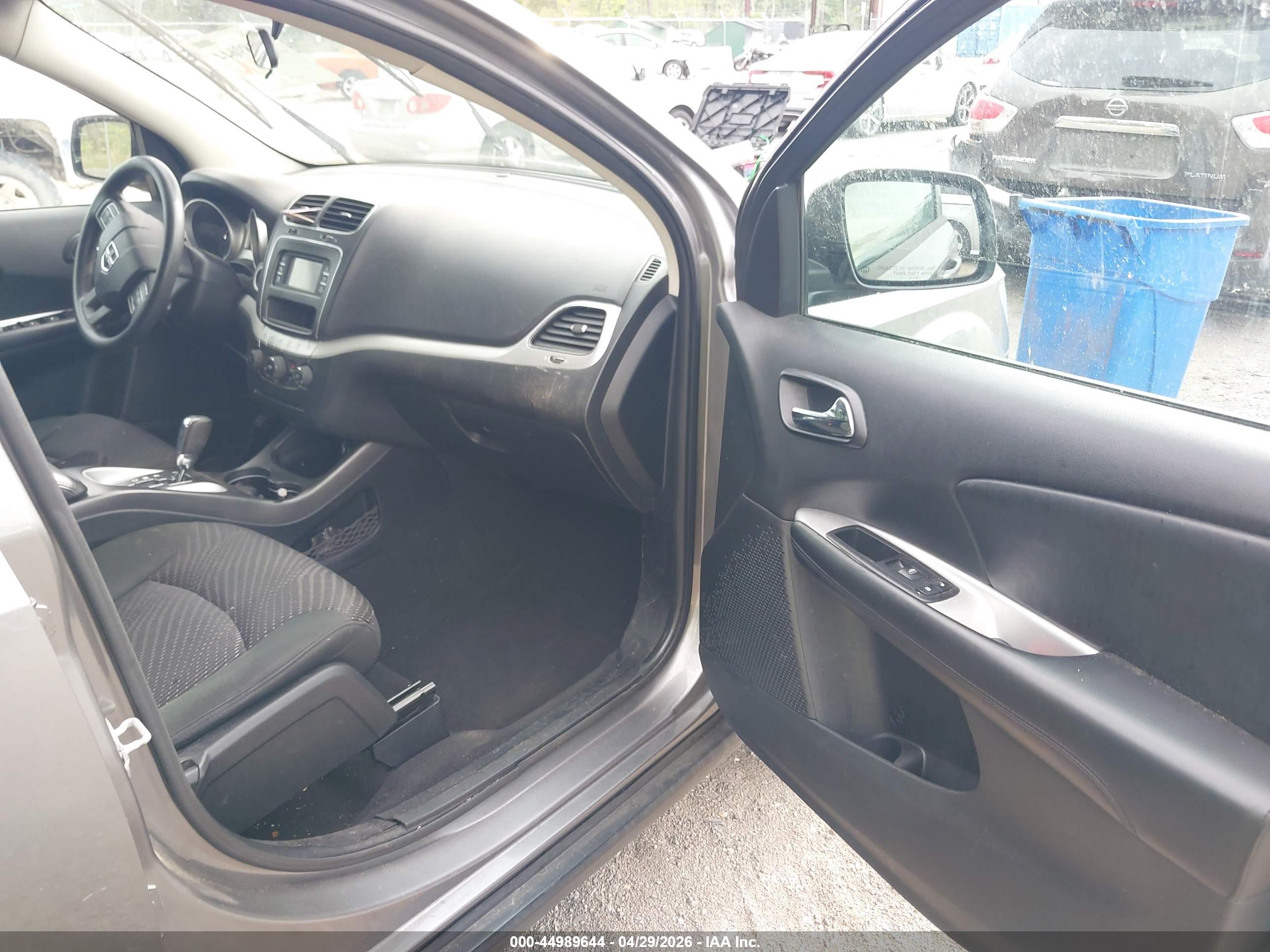 DODGE JOURNEY image 5