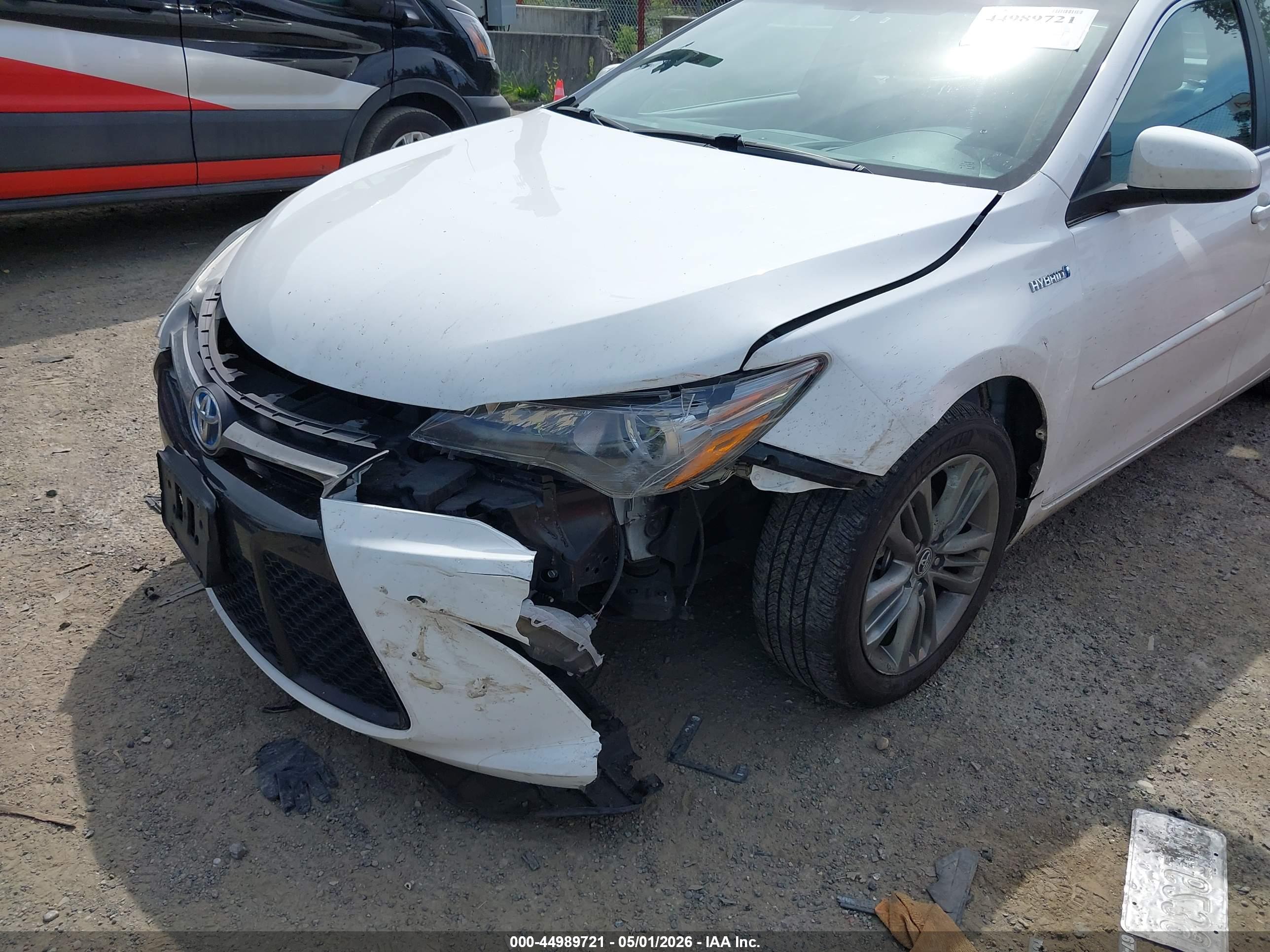 TOYOTA CAMRY image 6