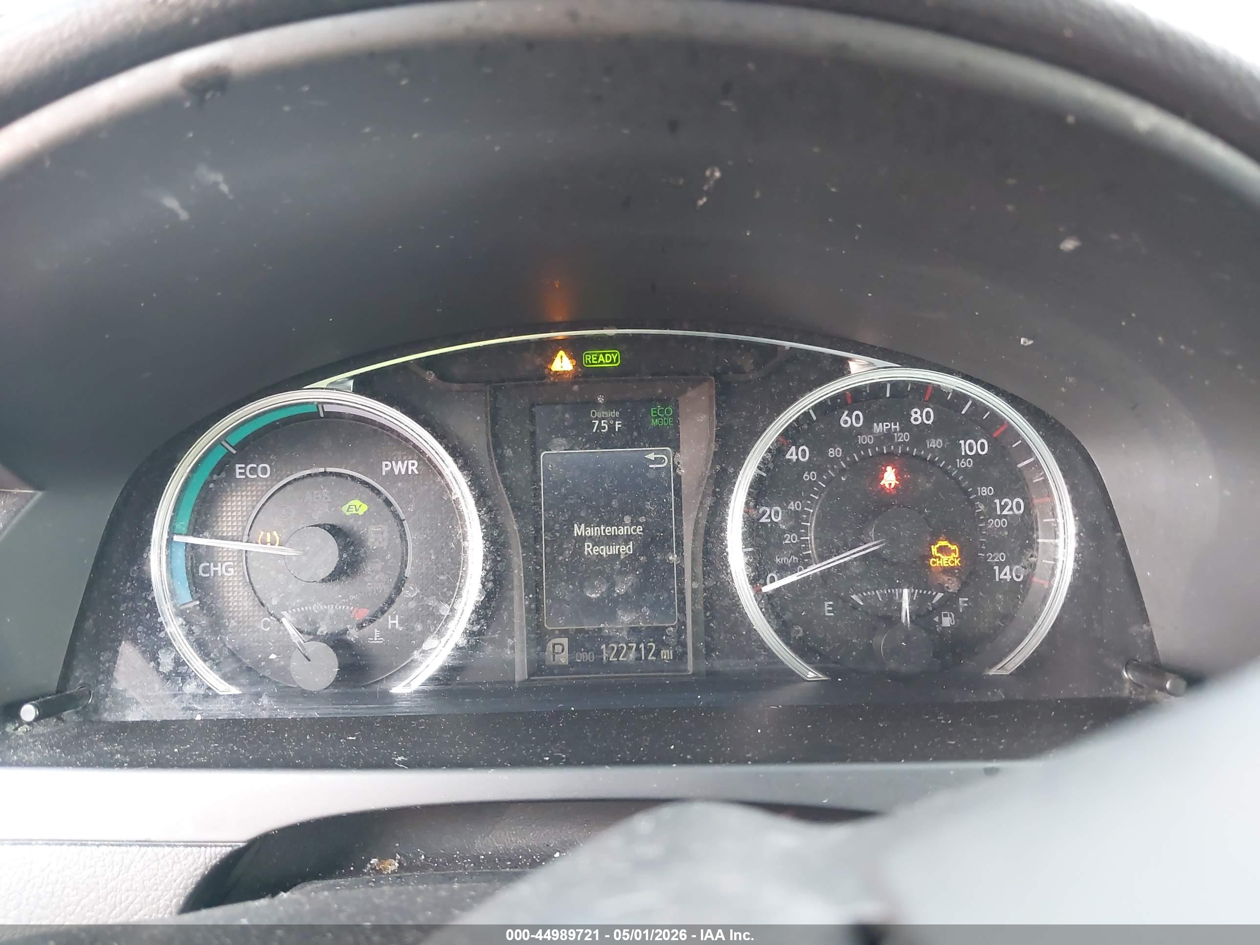 TOYOTA CAMRY image 7