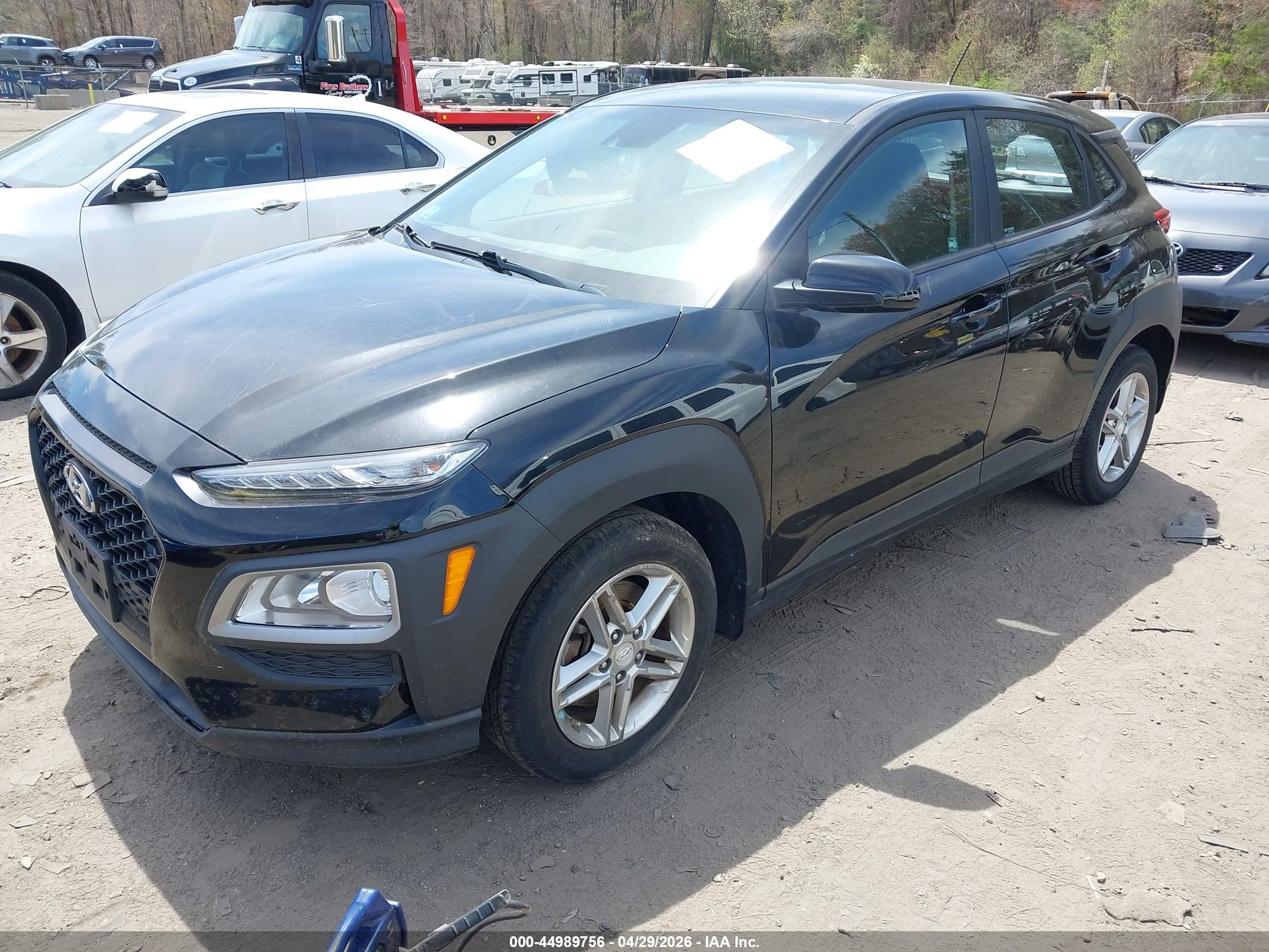 HYUNDAI KONA image 2