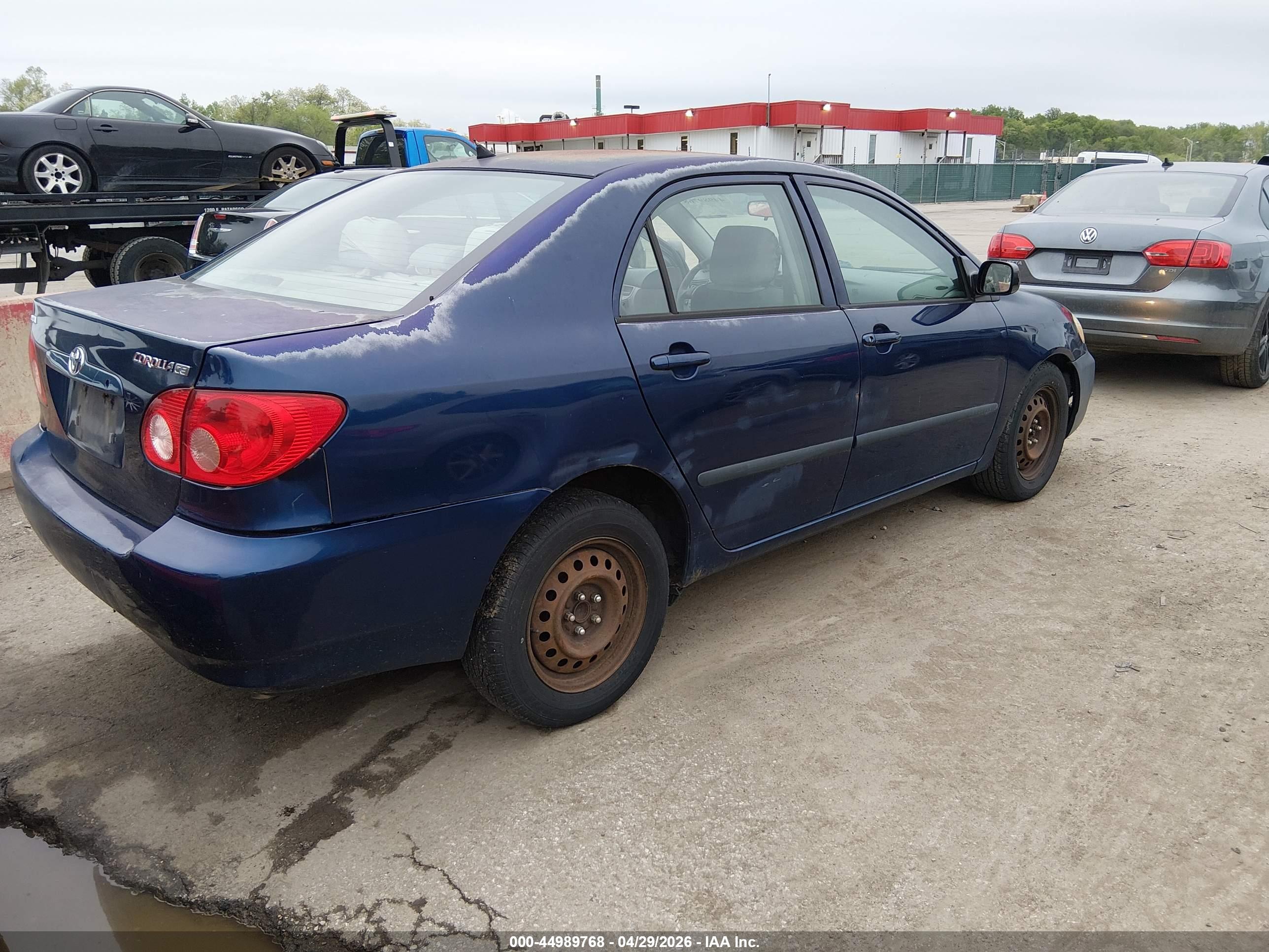 TOYOTA COROLLA image 4