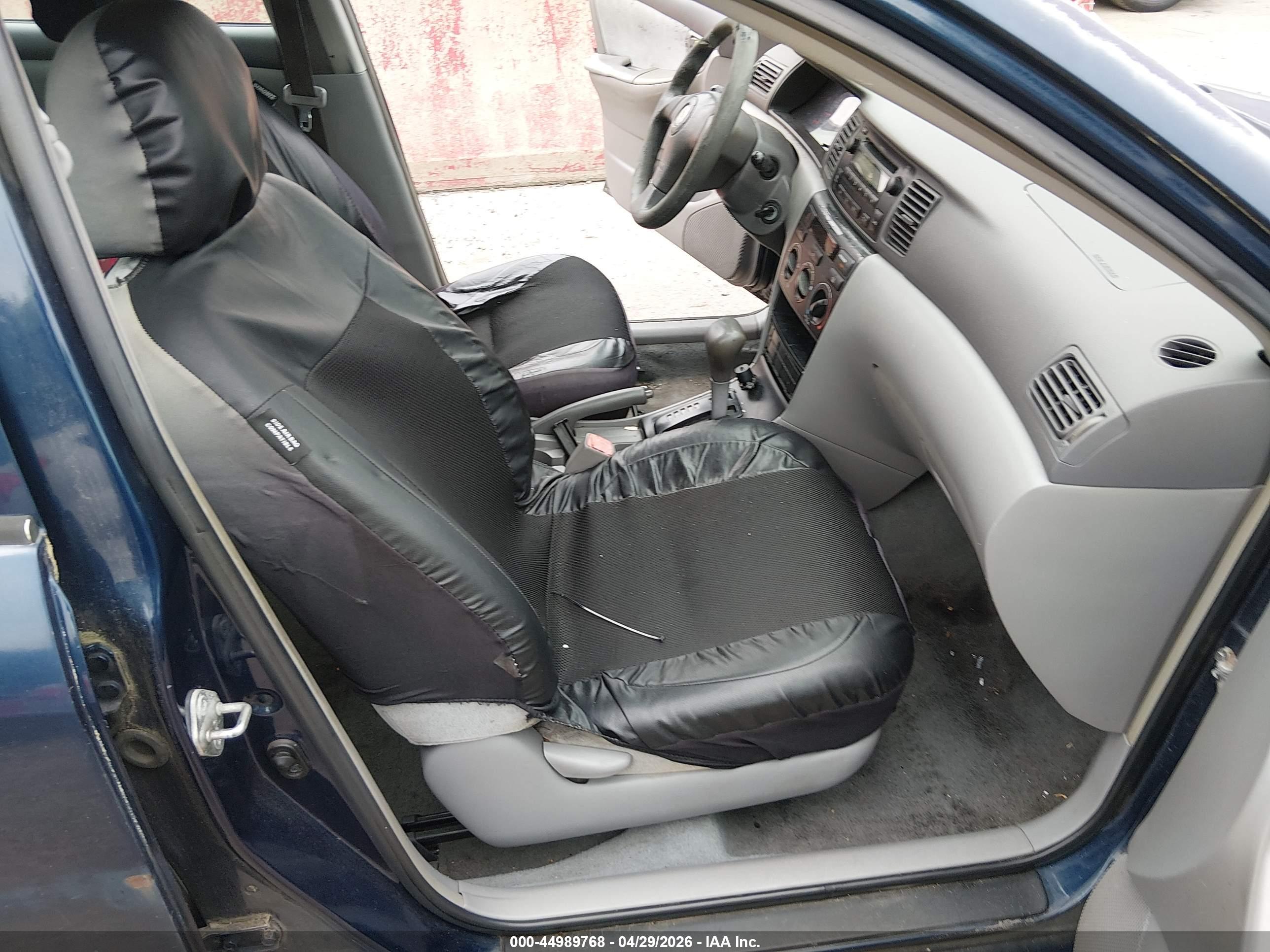 TOYOTA COROLLA image 5
