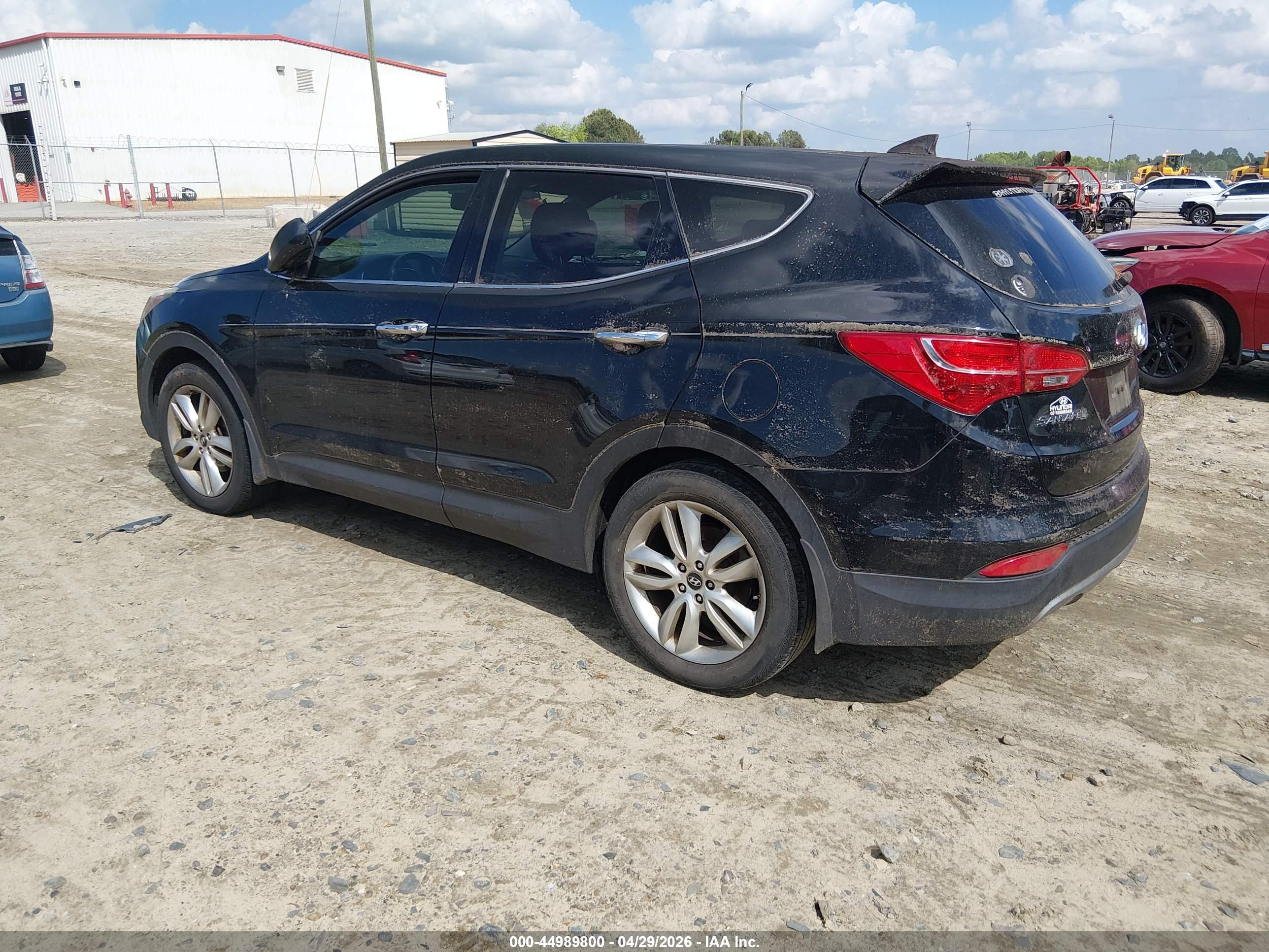 HYUNDAI SANTA image 3