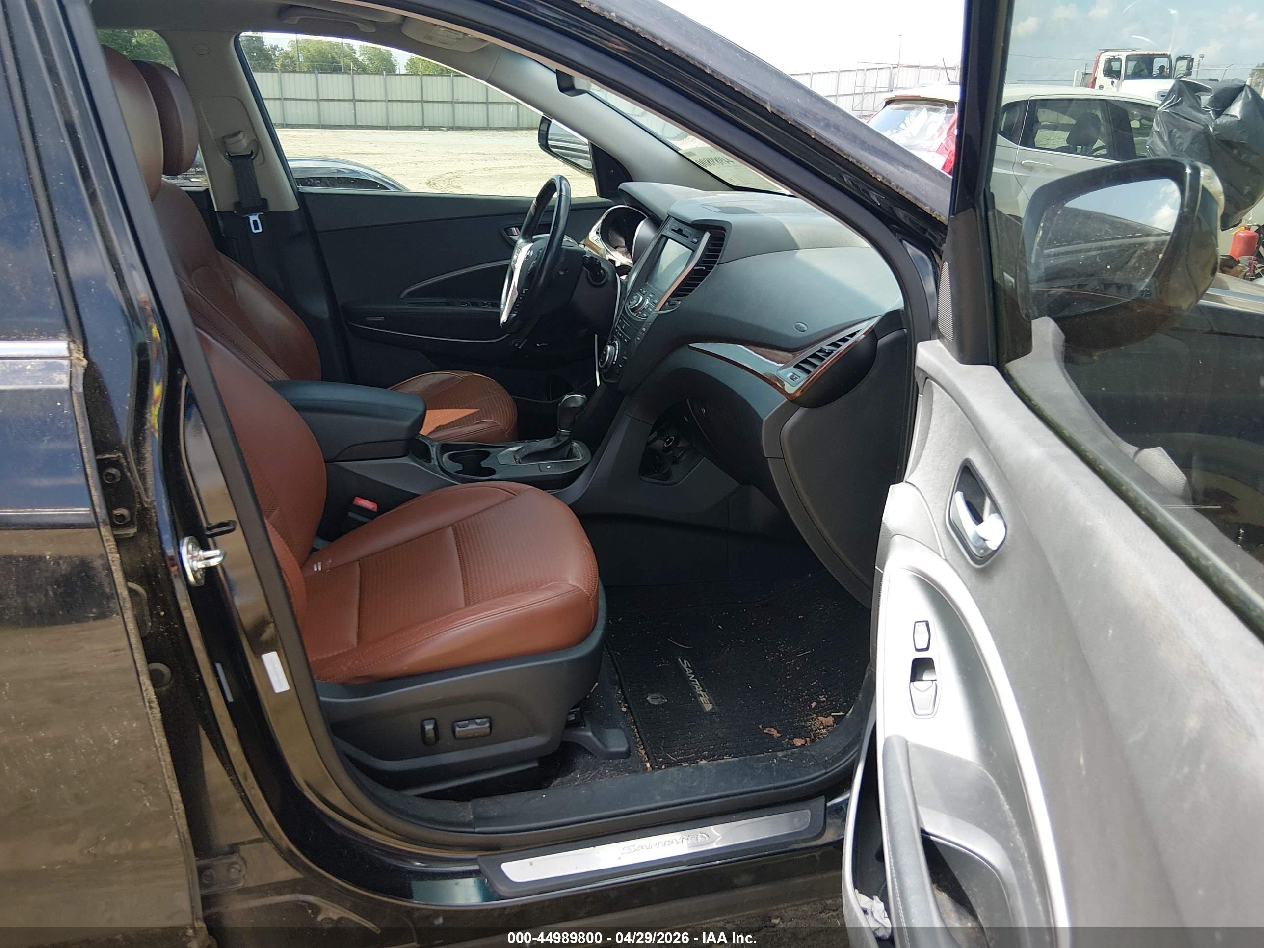 HYUNDAI SANTA image 5