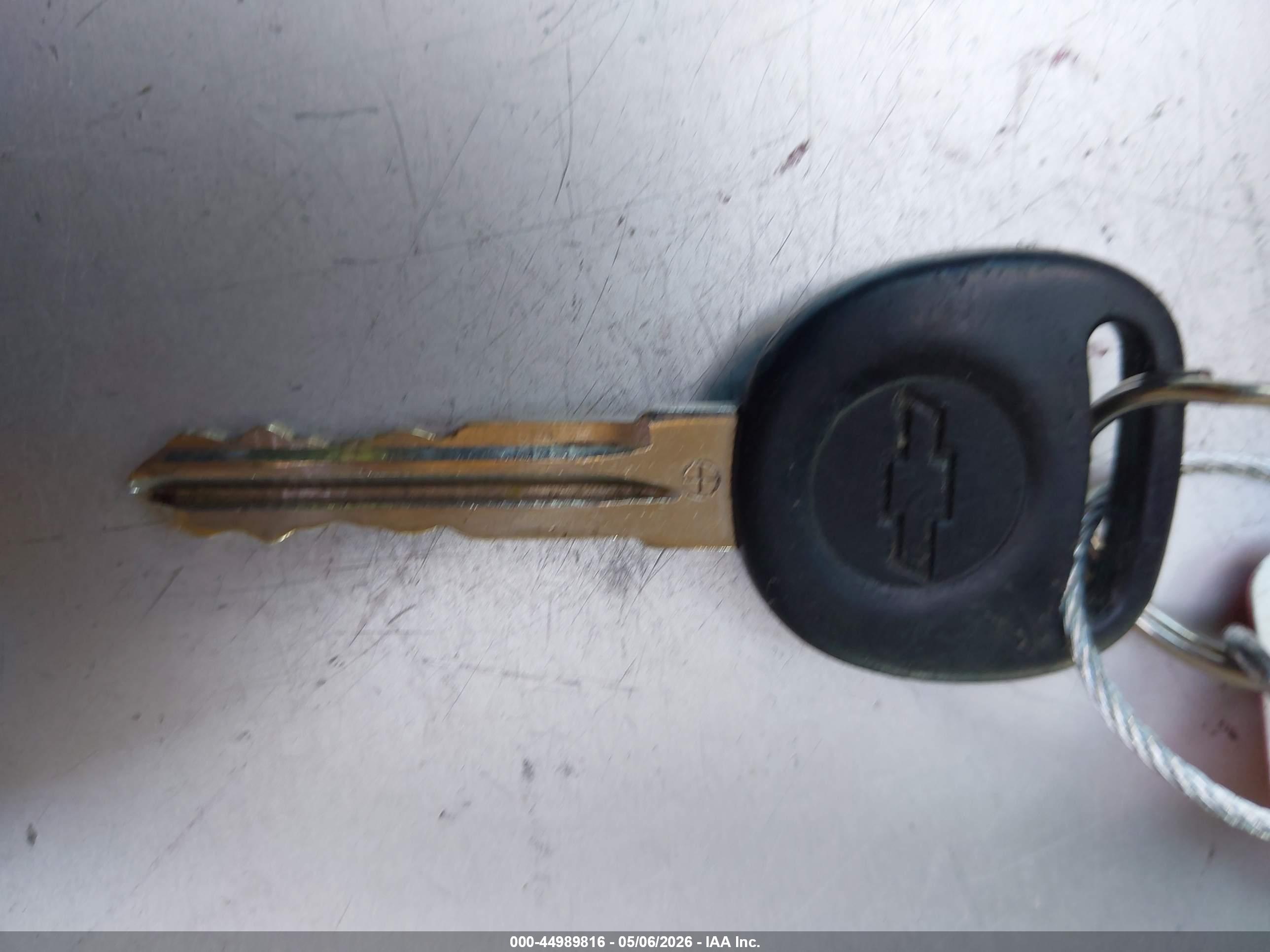 CHEVROLET EXPRESS image 11