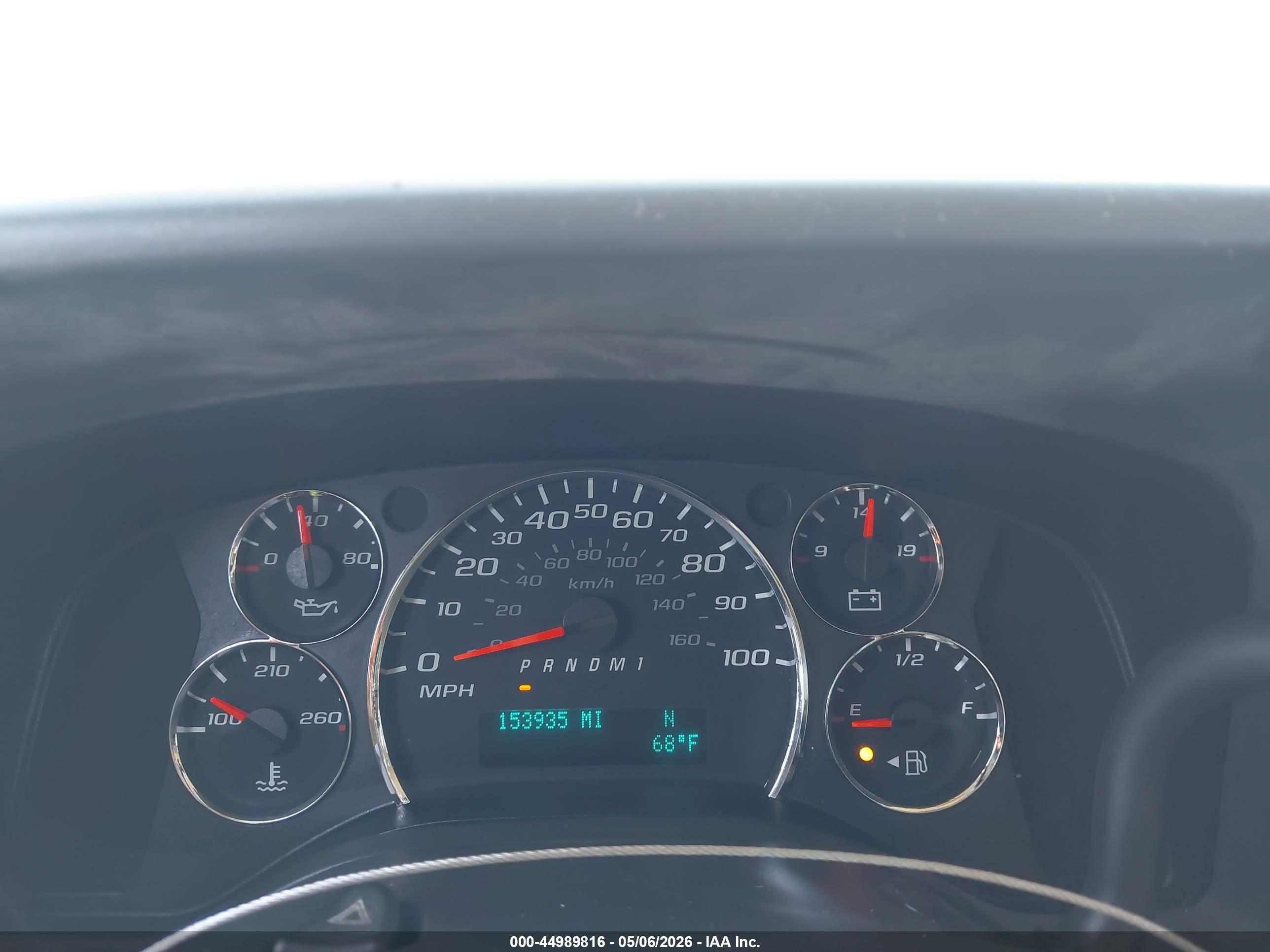 CHEVROLET EXPRESS image 7