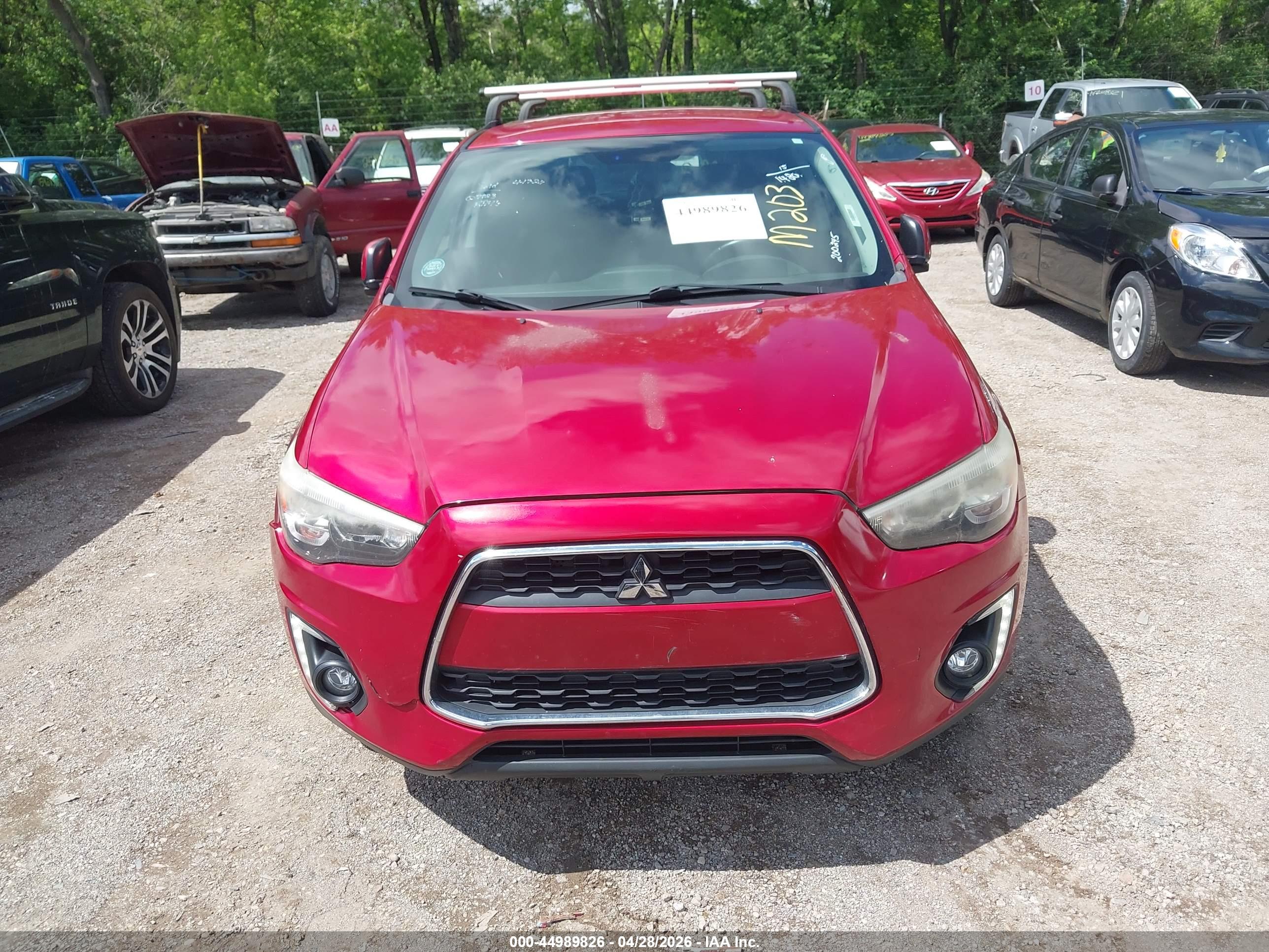 MITSUBISHI OUTLANDER image 6
