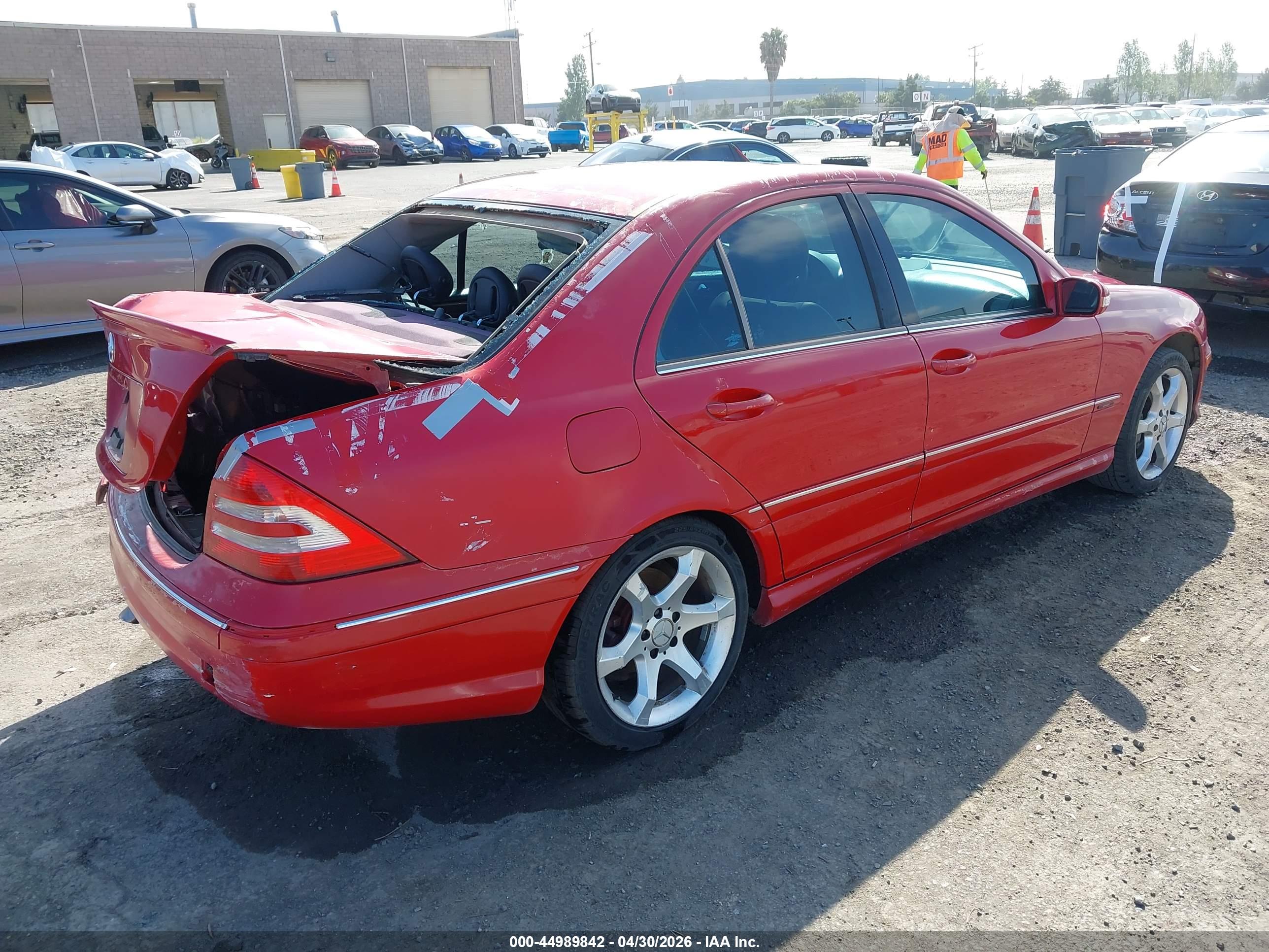 MERCEDES-BENZ C image 4
