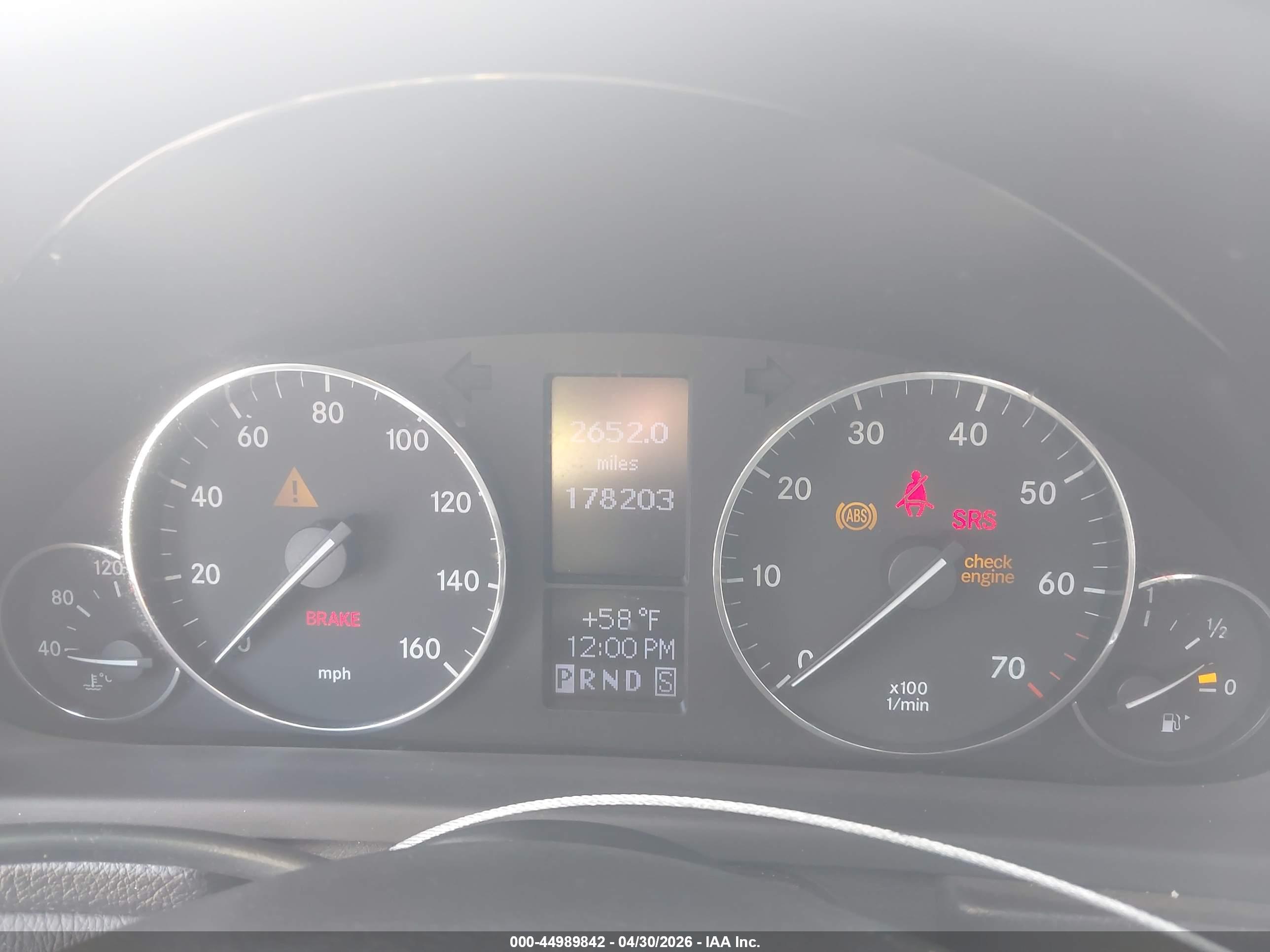 MERCEDES-BENZ C image 7