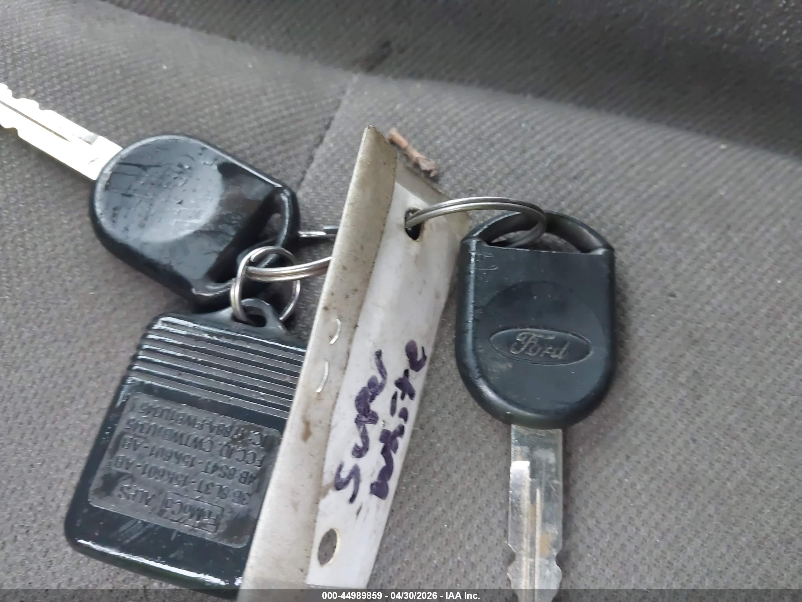 FORD E-350 image 11
