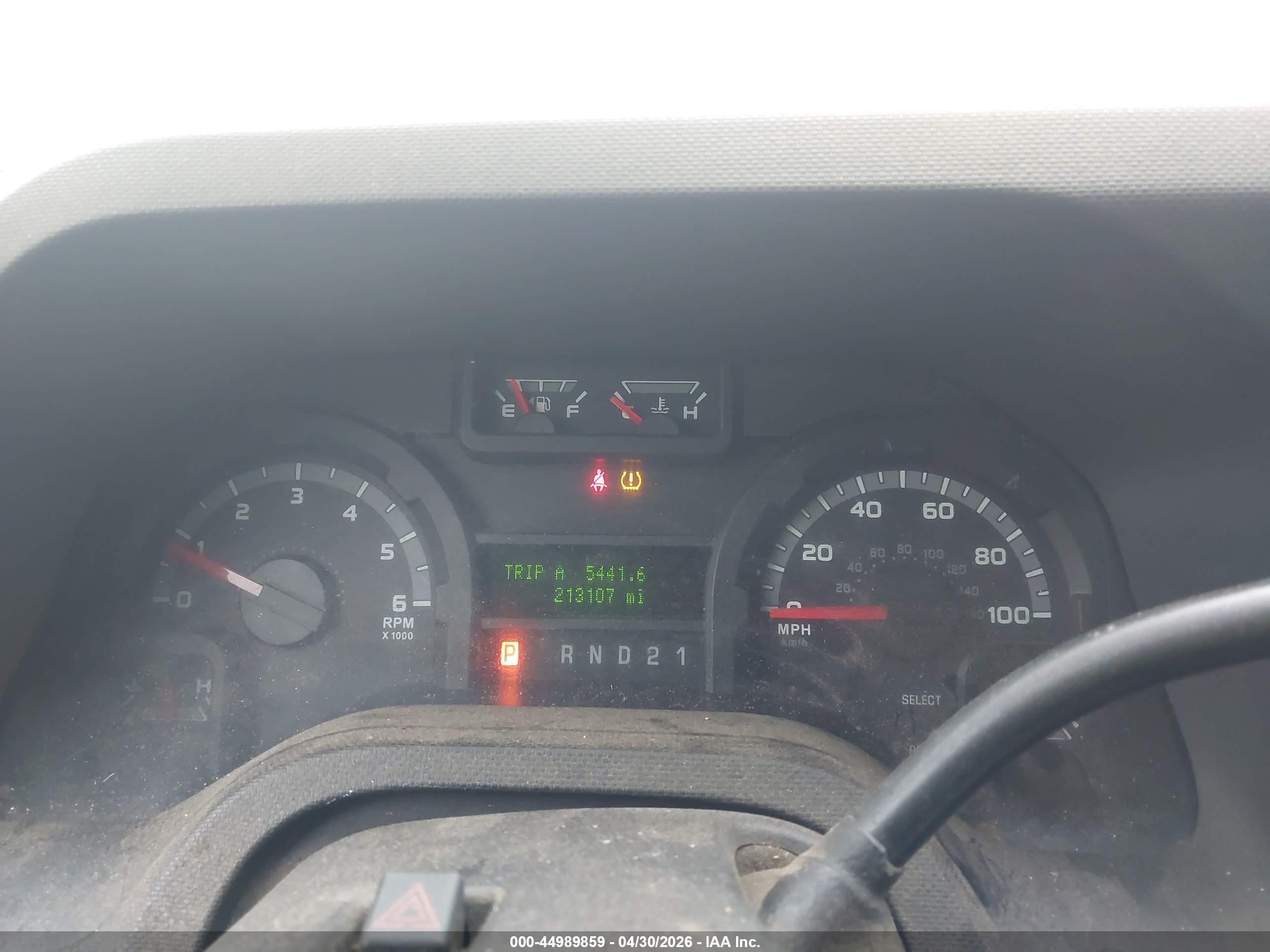 FORD E-350 image 7
