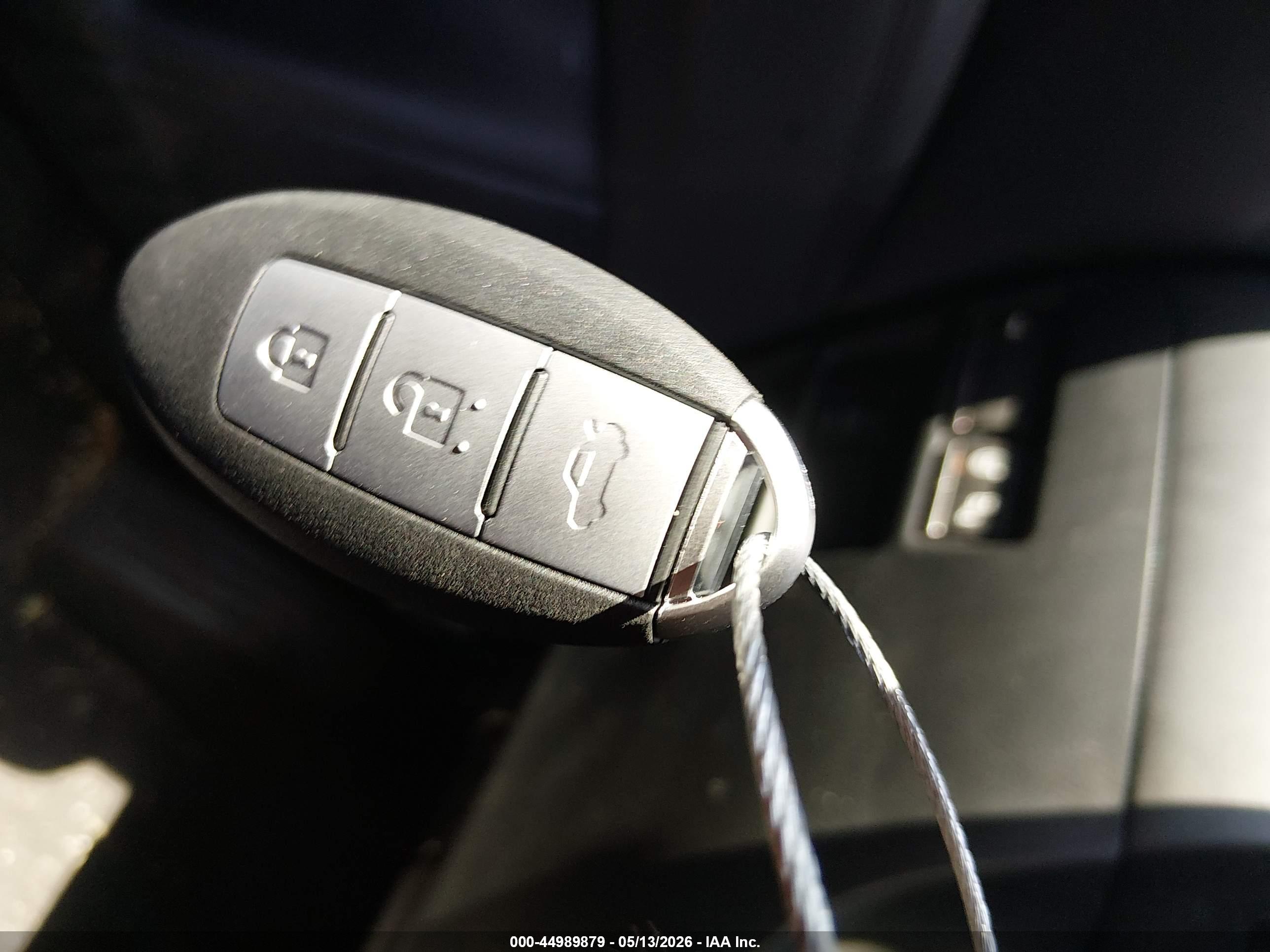 INFINITI QX80 image 11
