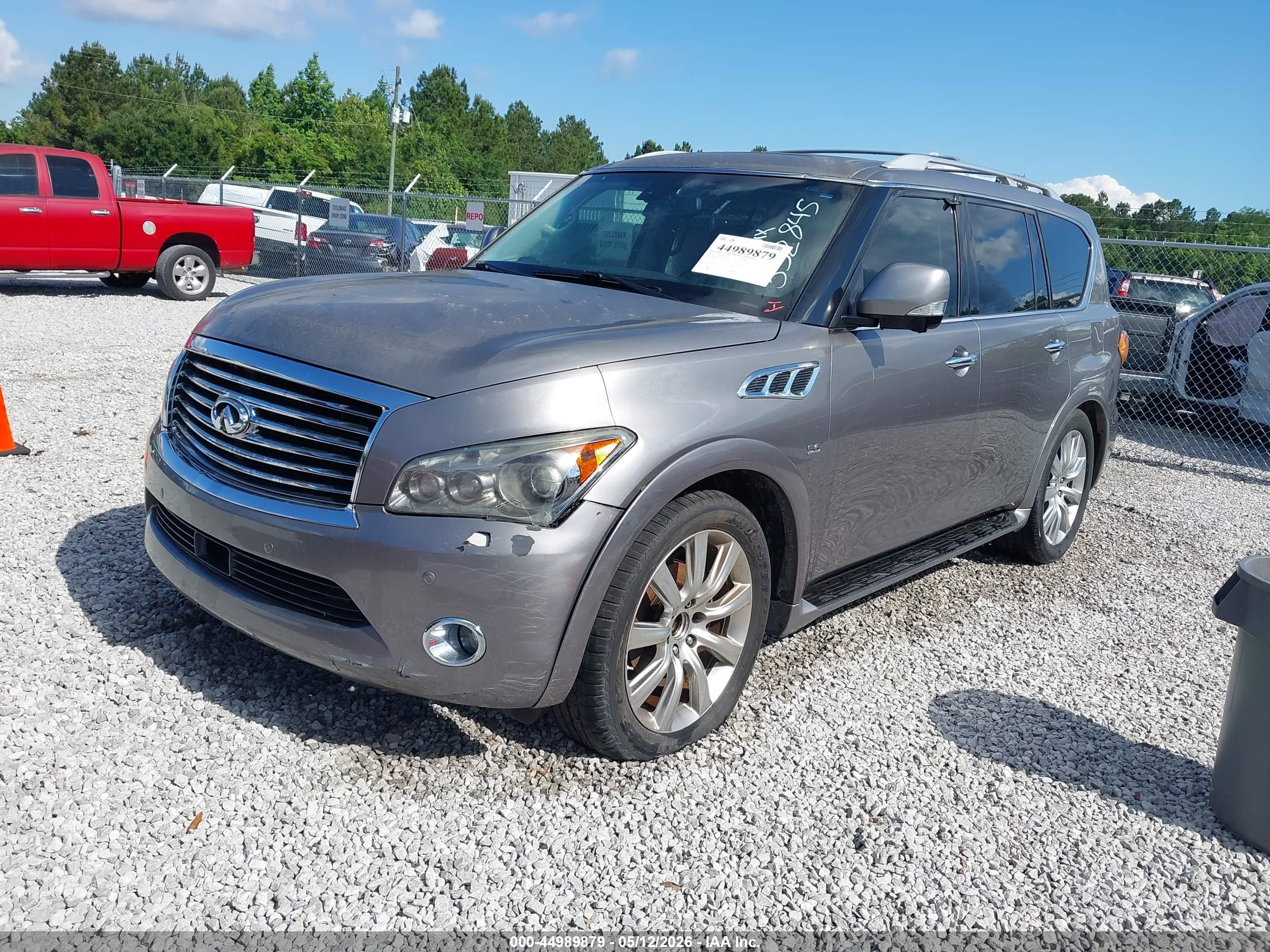 INFINITI QX80 image 2