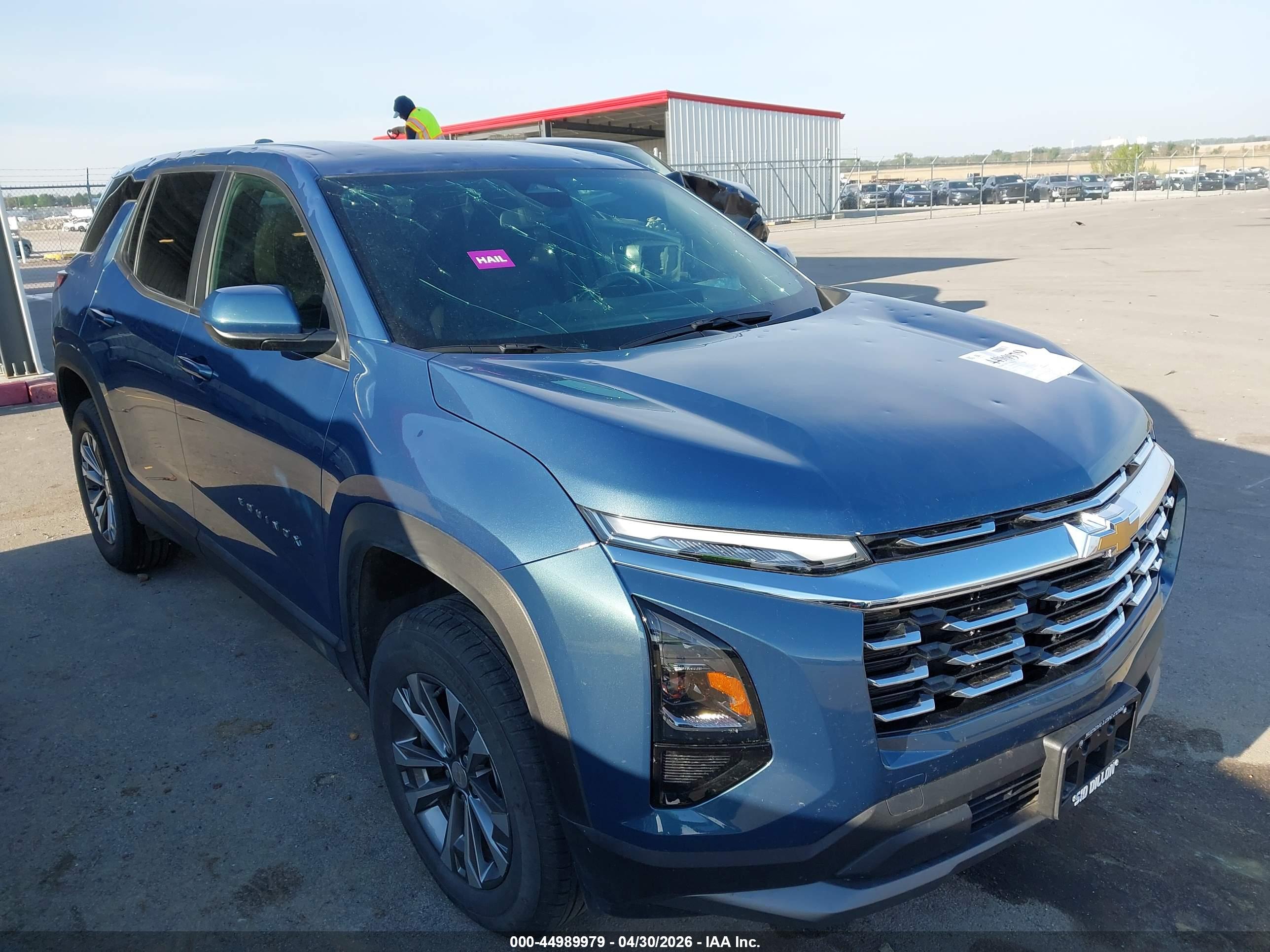 CHEVROLET EQUINOX image 6