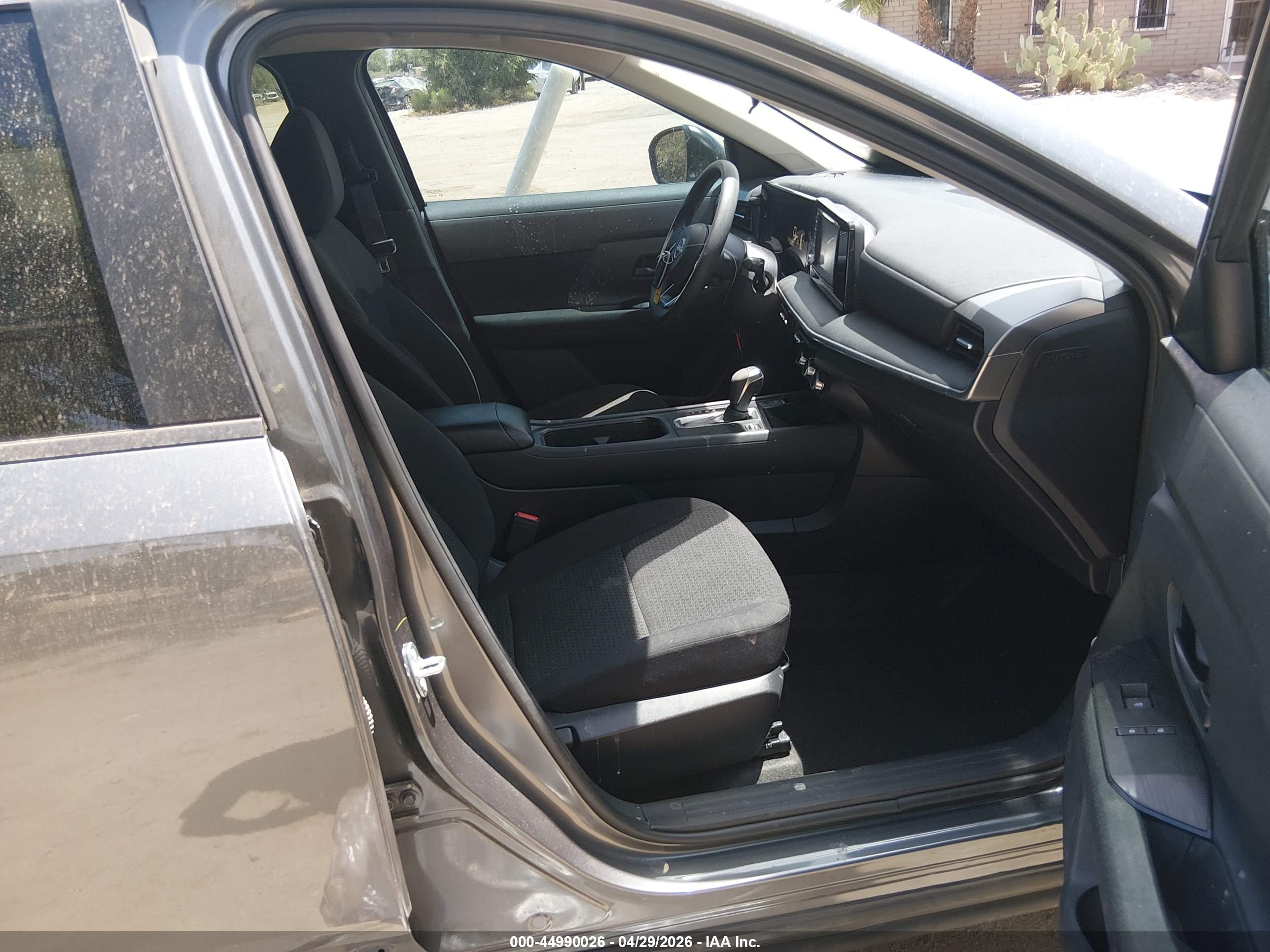 NISSAN KICKS image 5