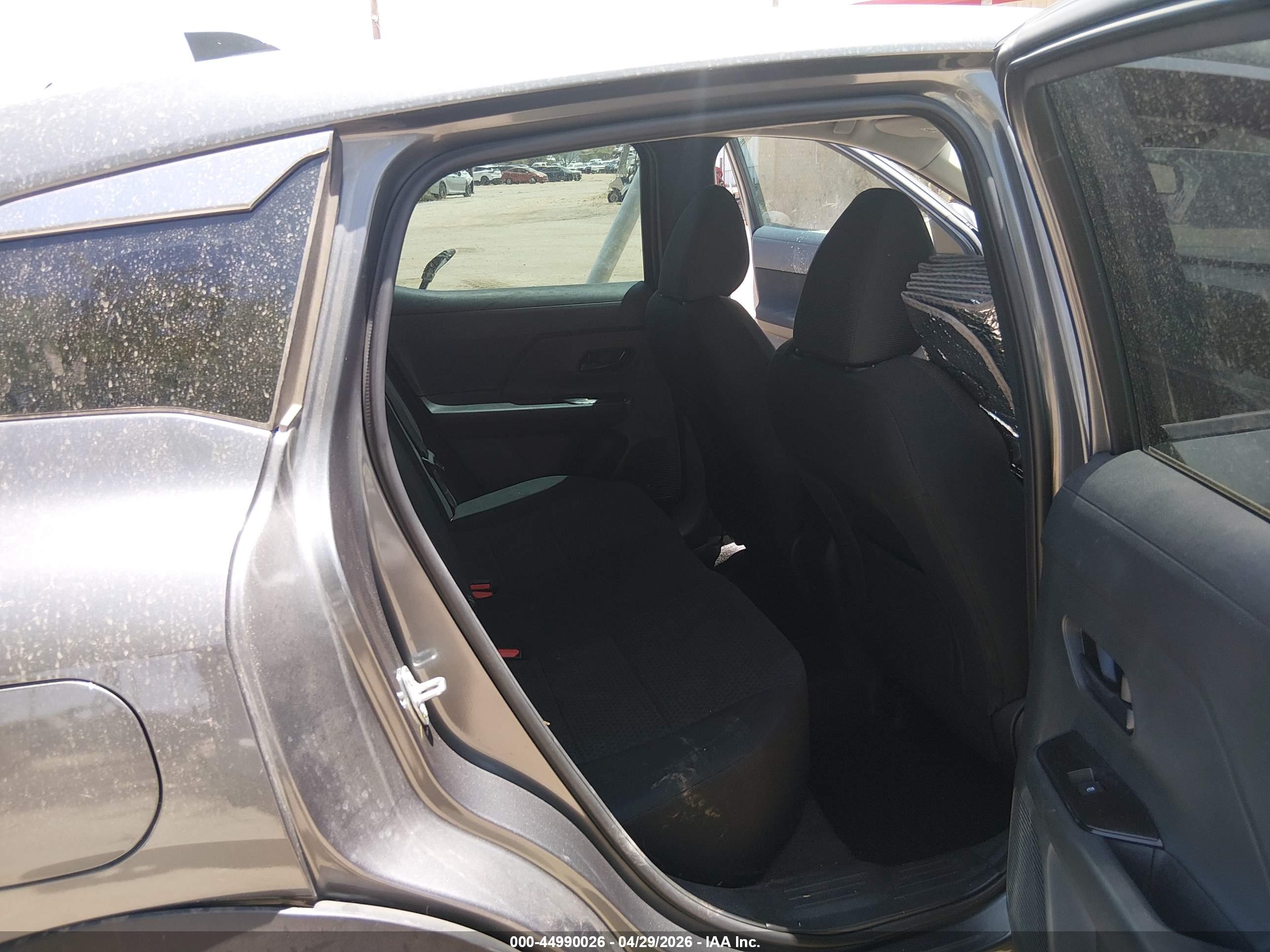 NISSAN KICKS image 8