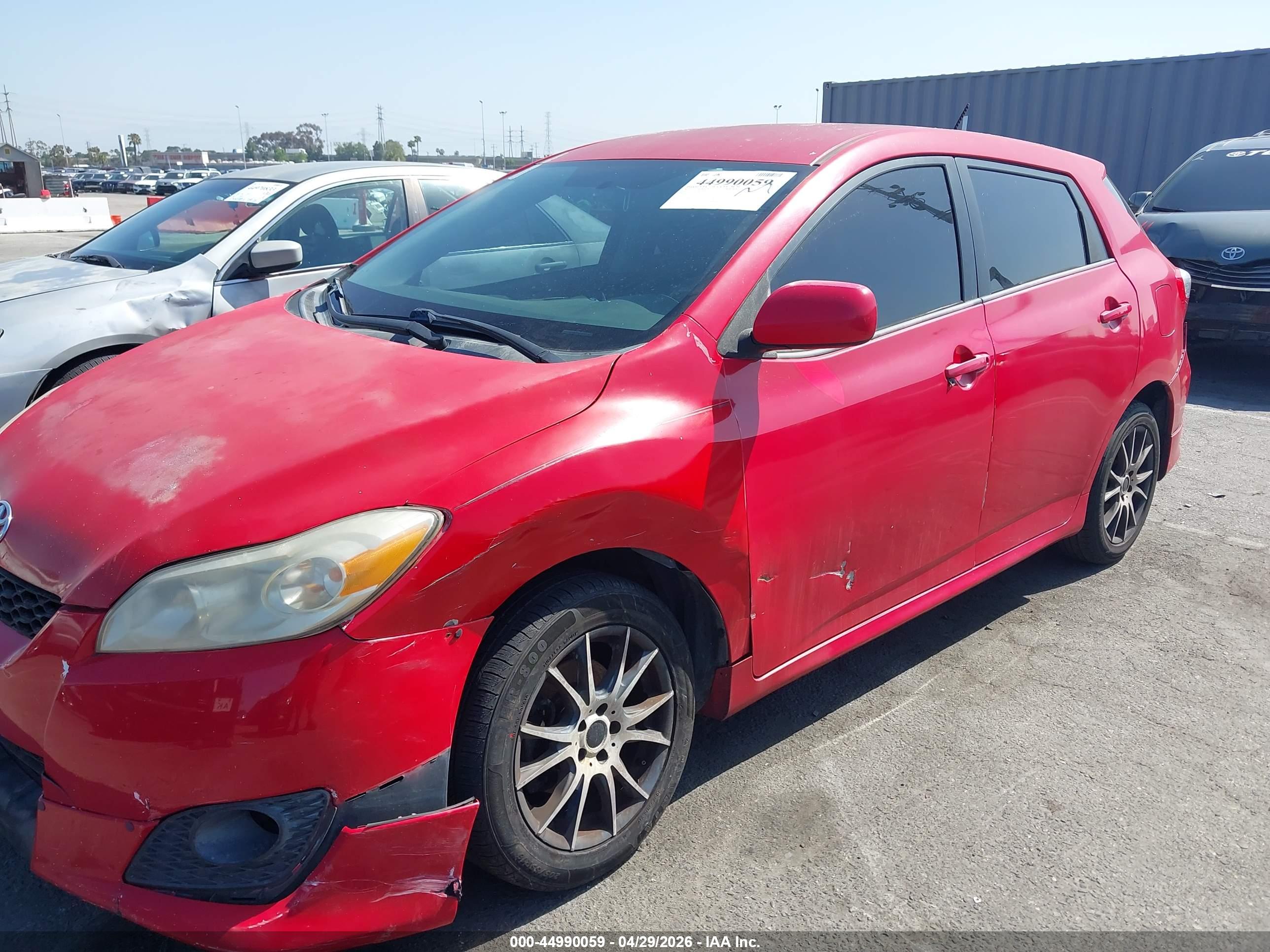 TOYOTA MATRIX image 6