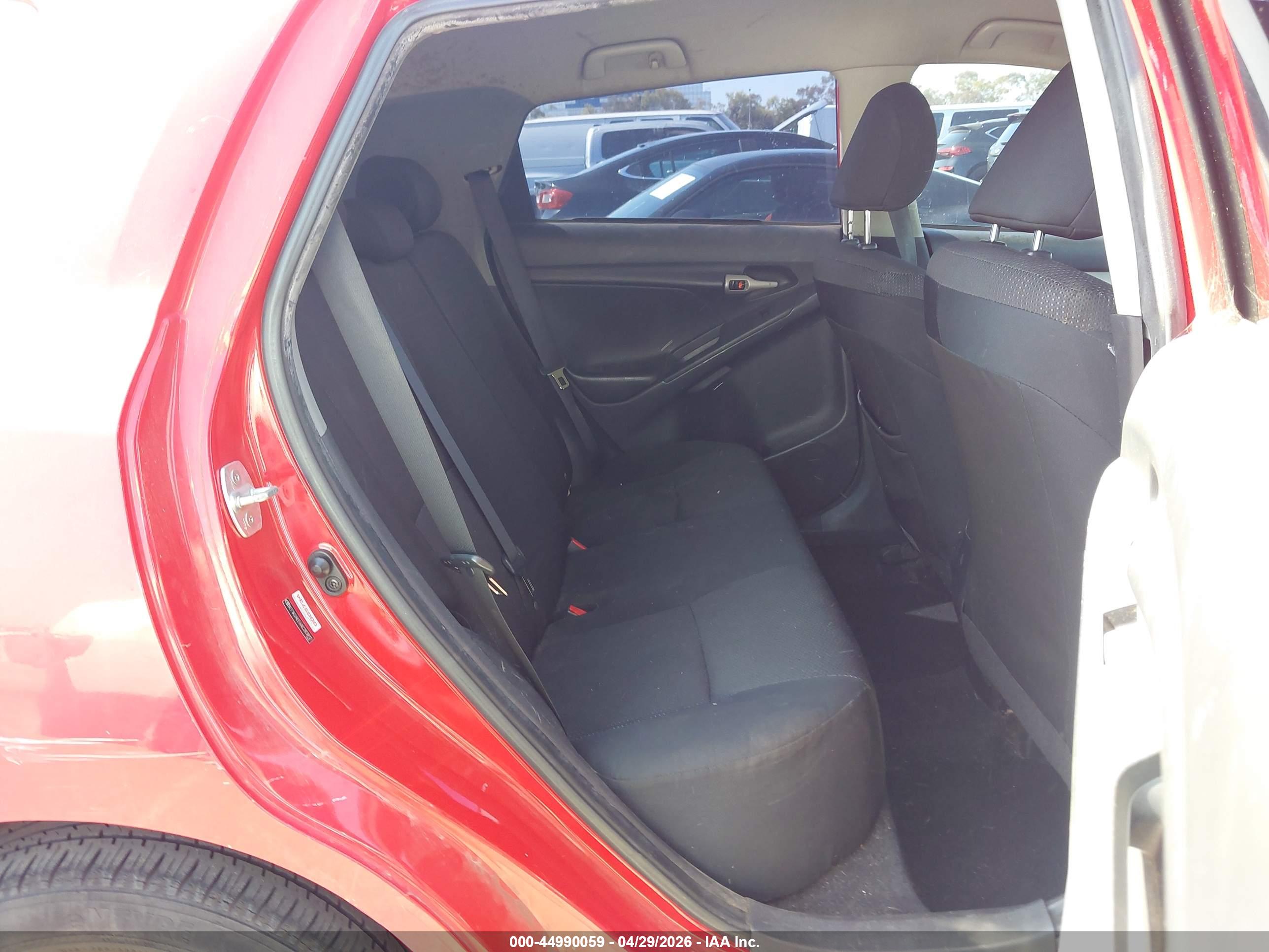TOYOTA MATRIX image 8