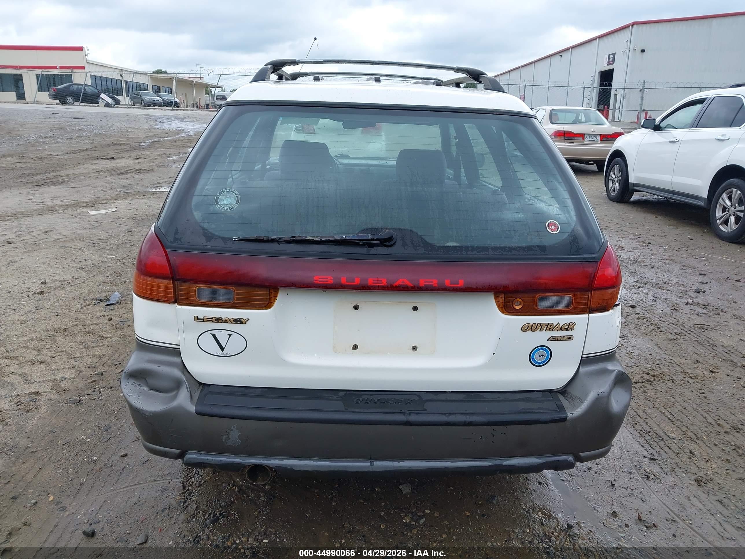 SUBARU LEGACY image 6