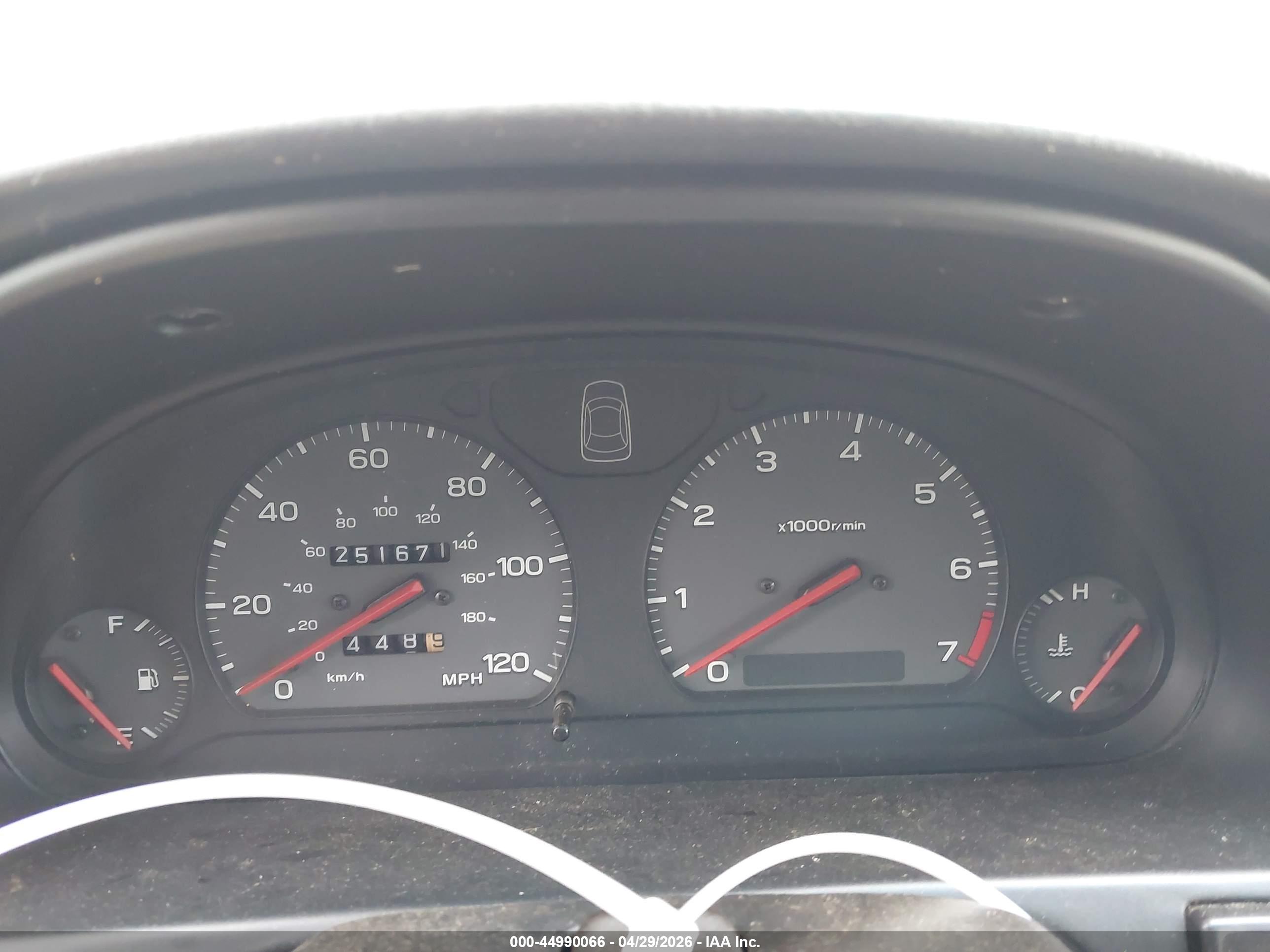 SUBARU LEGACY image 7