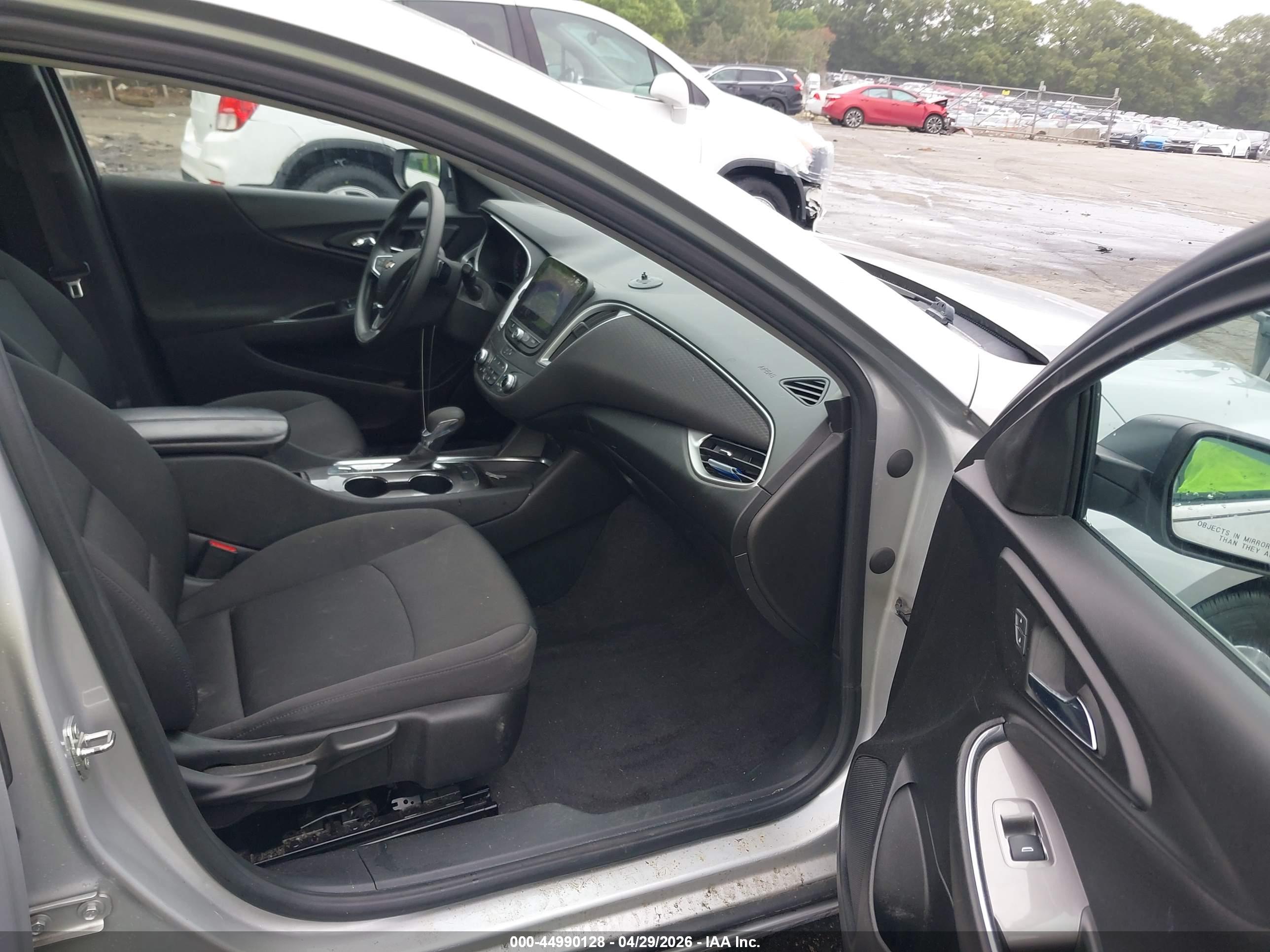 CHEVROLET MALIBU image 5