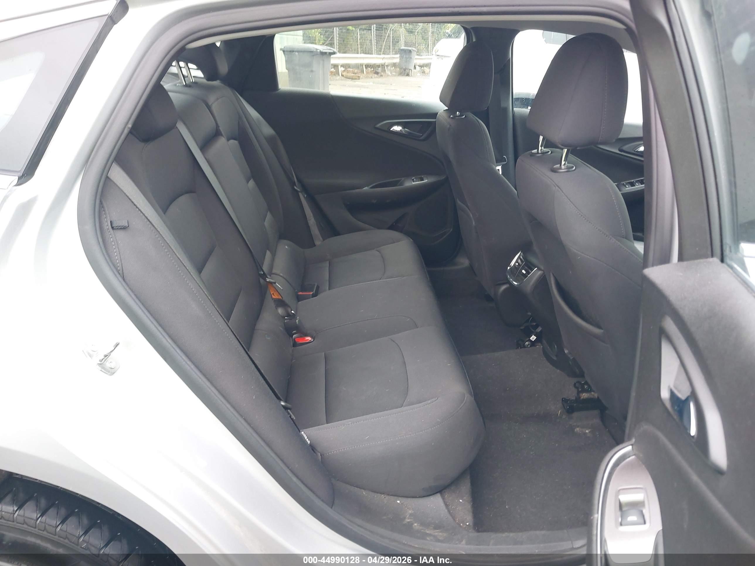 CHEVROLET MALIBU image 8