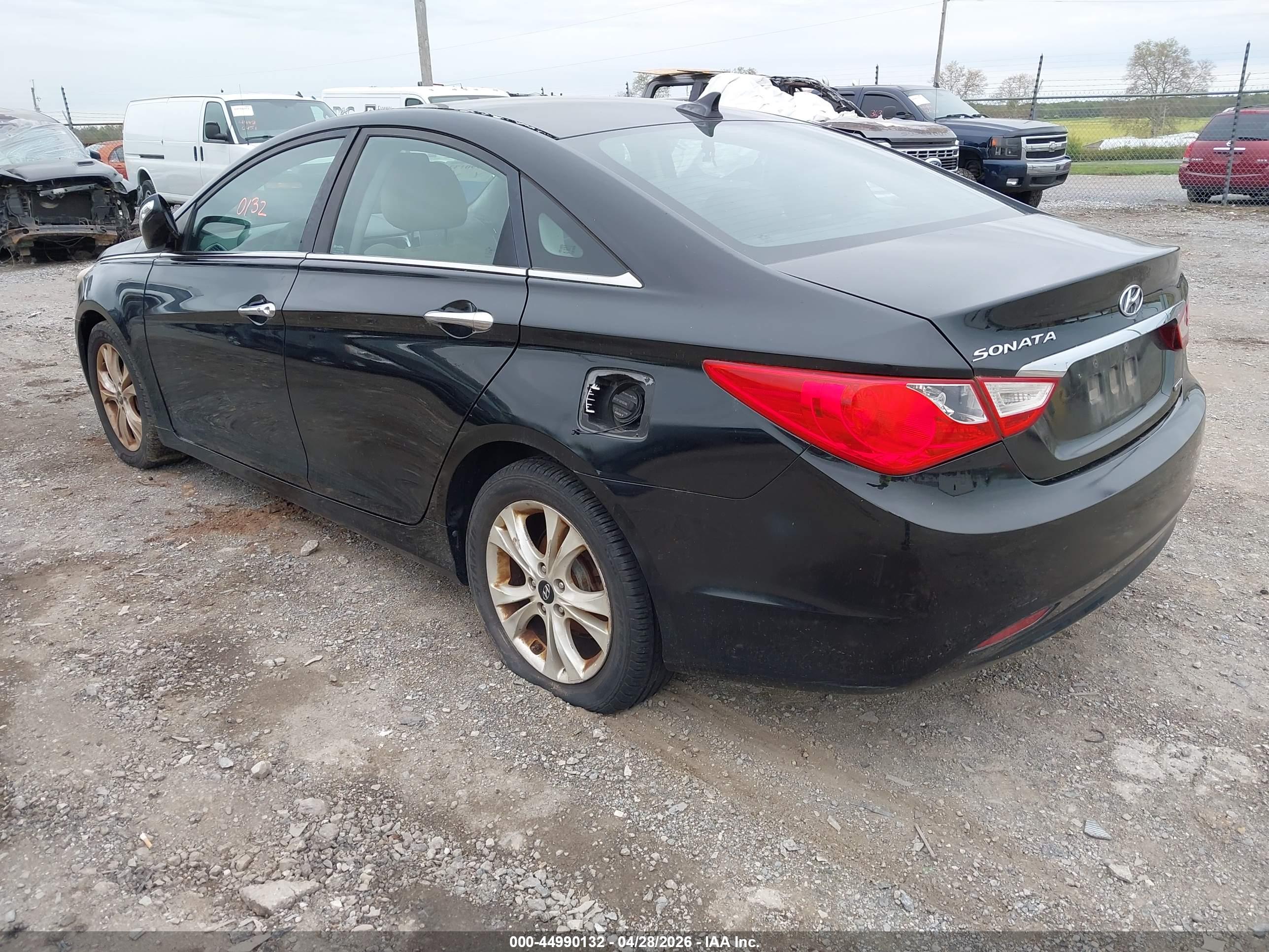 HYUNDAI SONATA image 3